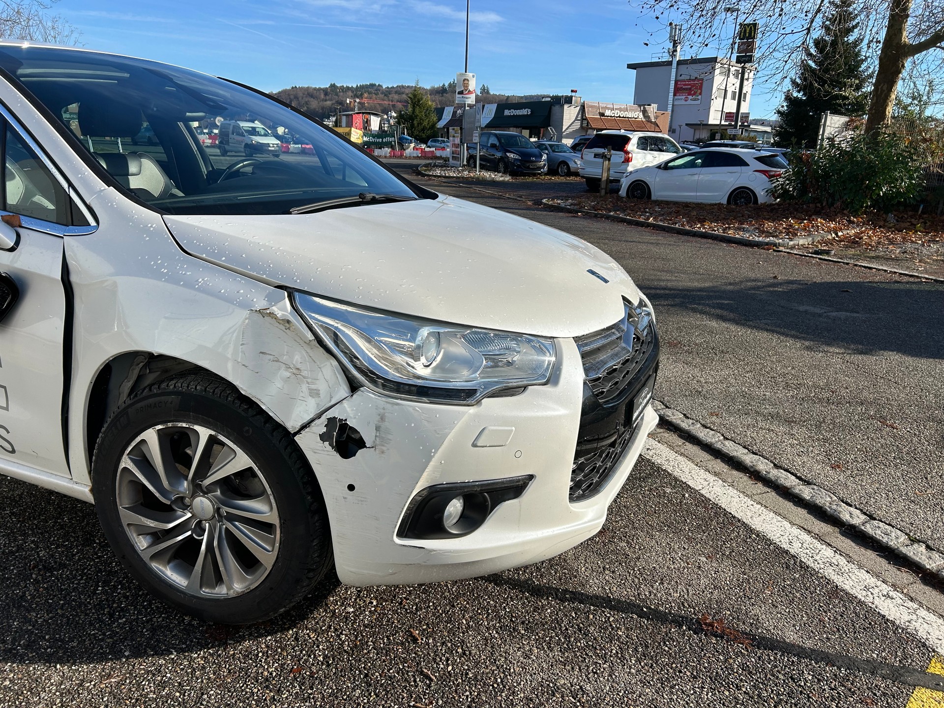 DS AUTOMOBILES DS4 1.6 THP SO Chic Automatic-image-2