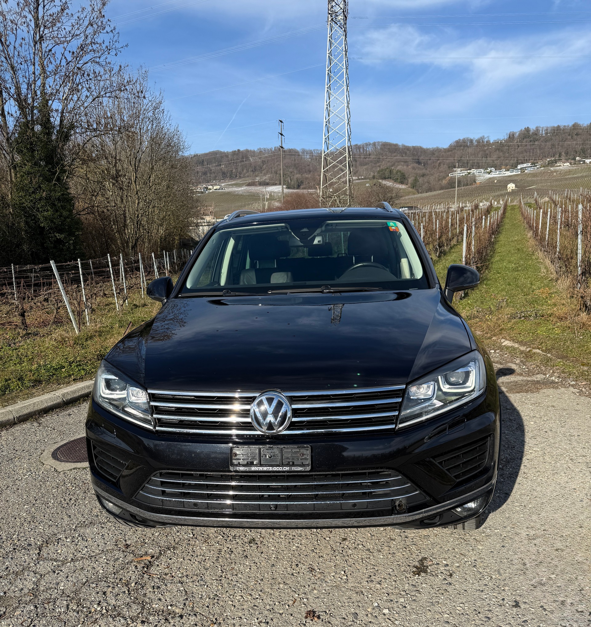 VW Touareg 3.0 TDI BMT Peak Tiptronic-image-1
