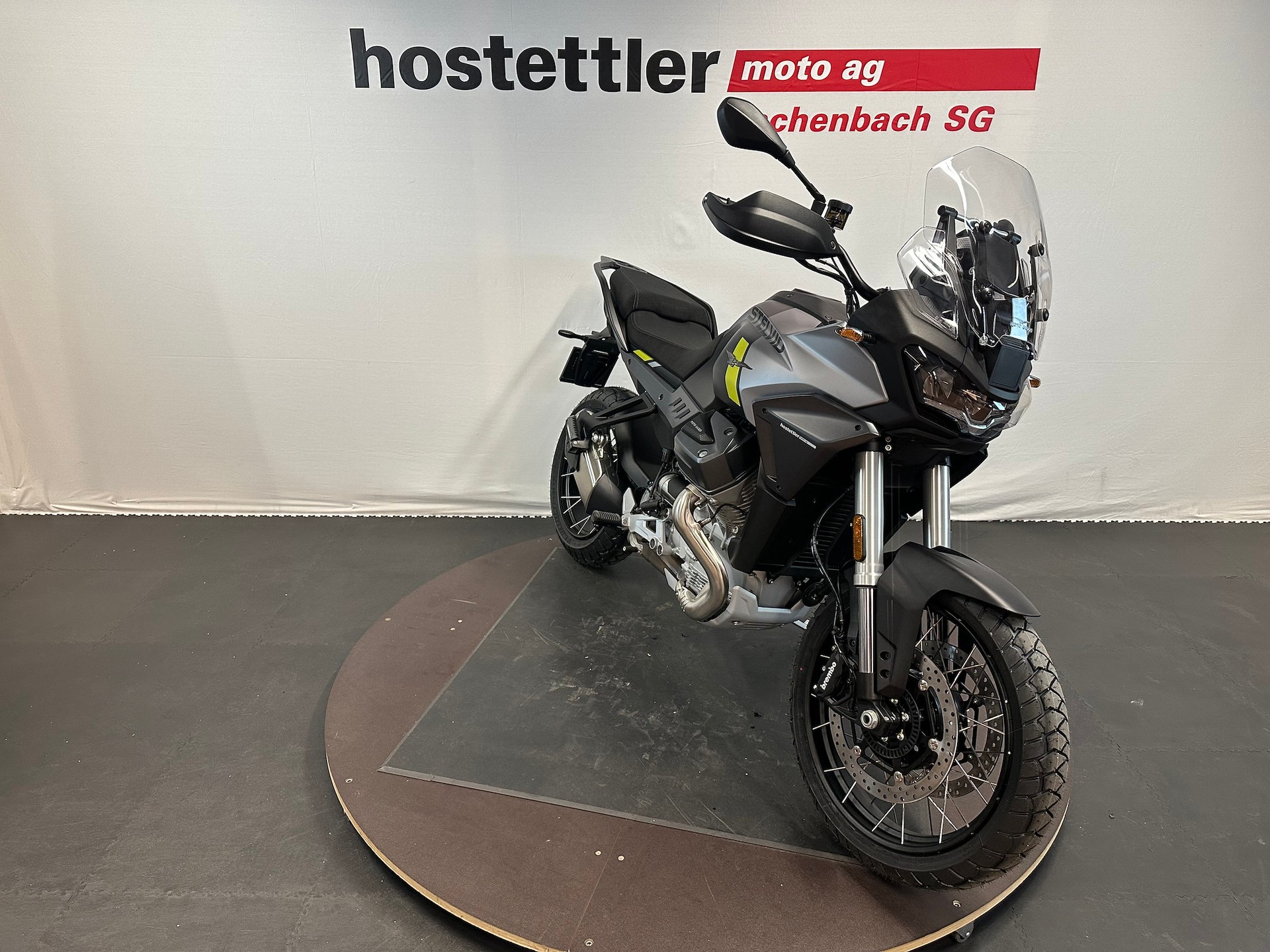 MOTO GUZZI Stelvio-image-0