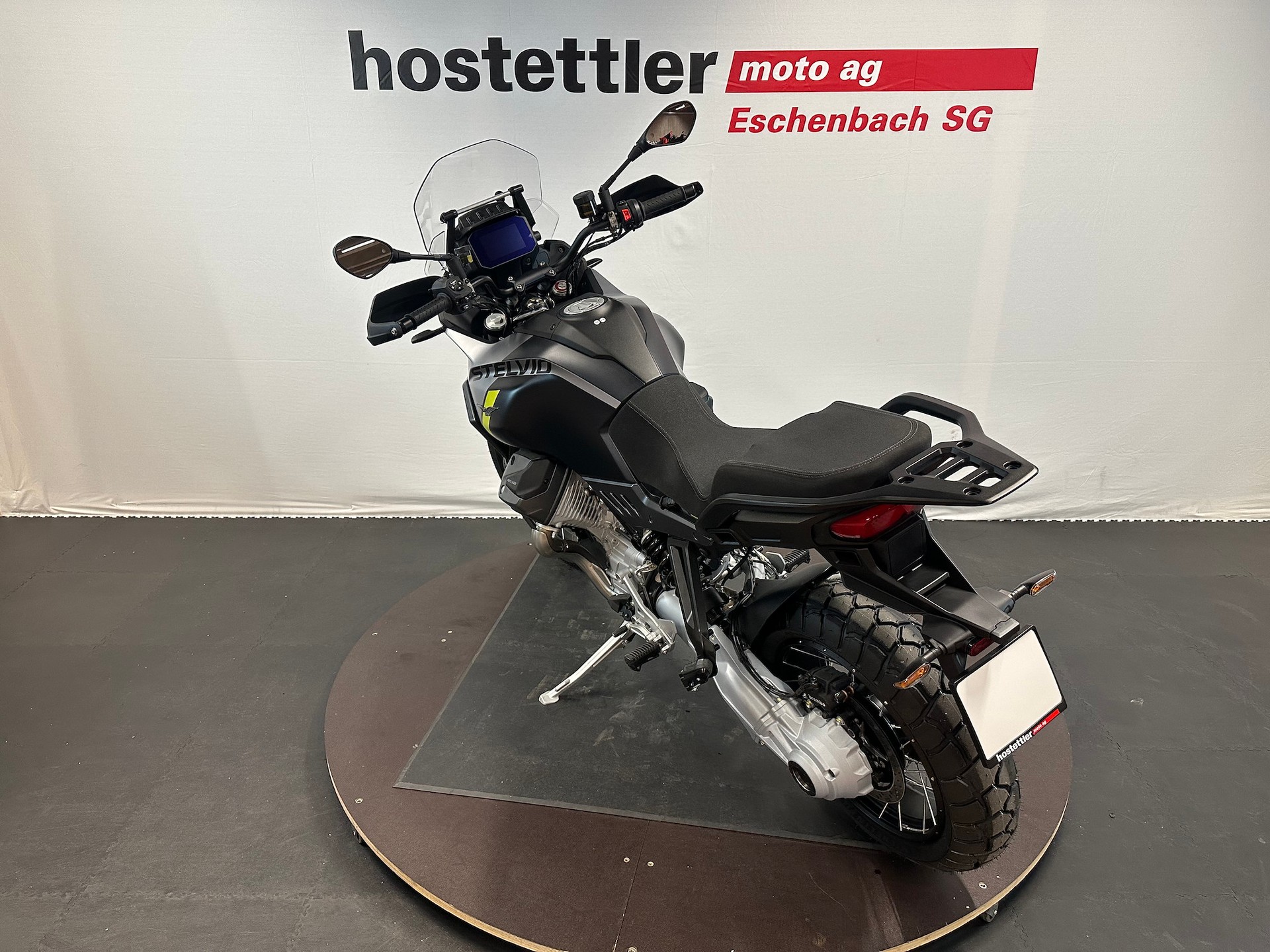 MOTO GUZZI Stelvio-image-4