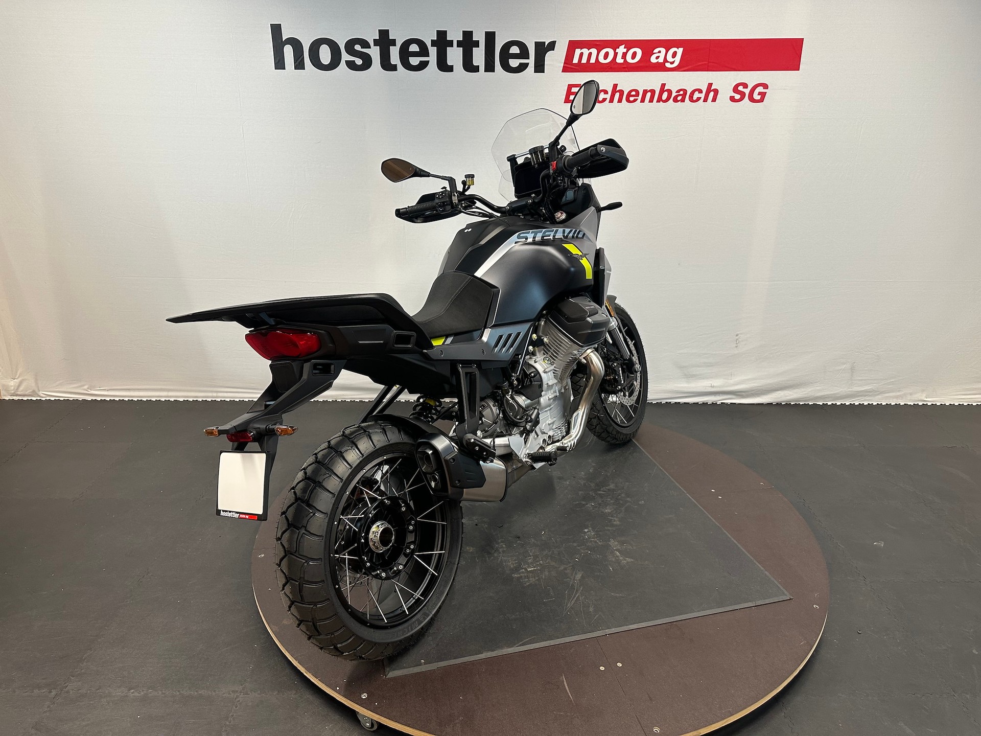 MOTO GUZZI Stelvio-image-5