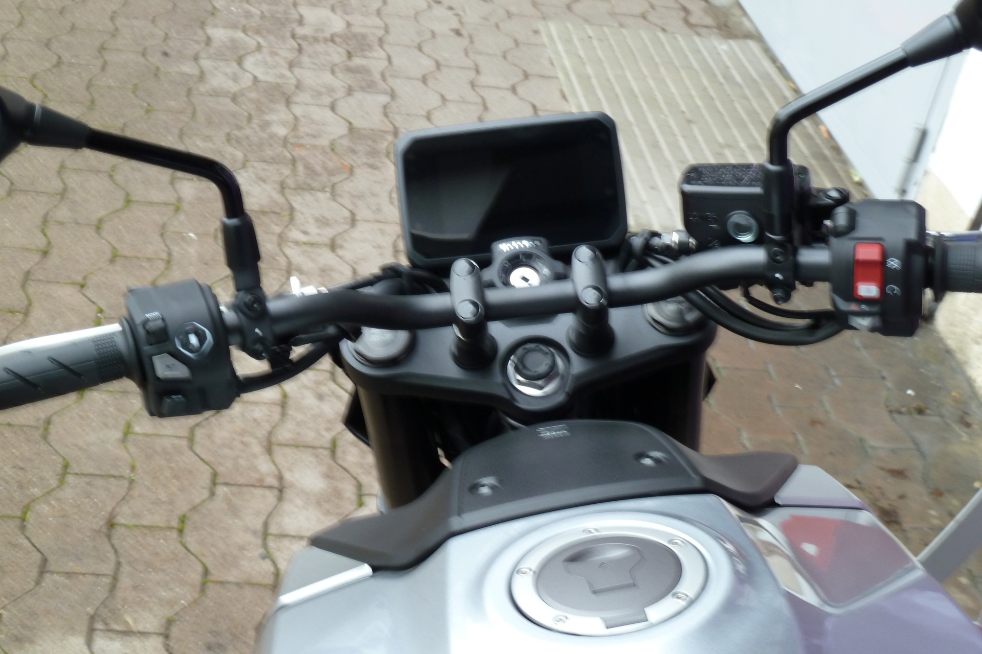 HONDA CB 750 Hornet-image-3