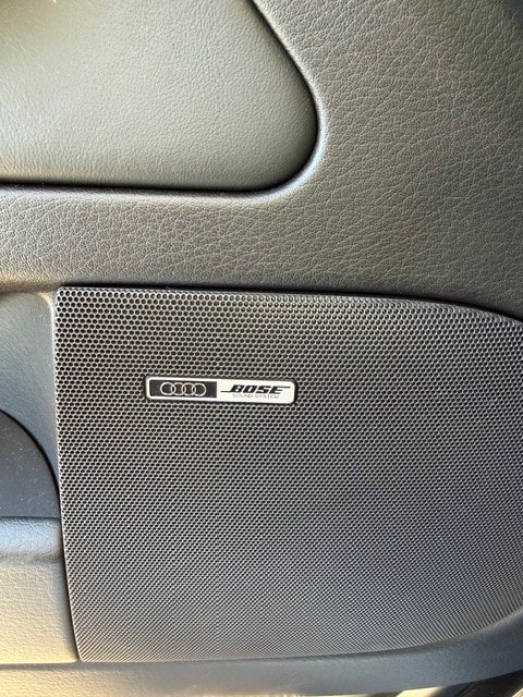 AUDI RS4 Avant 4.2 V8 quattro-image-13