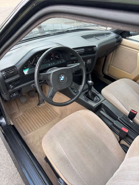 BMW 325iX Touring-image-10