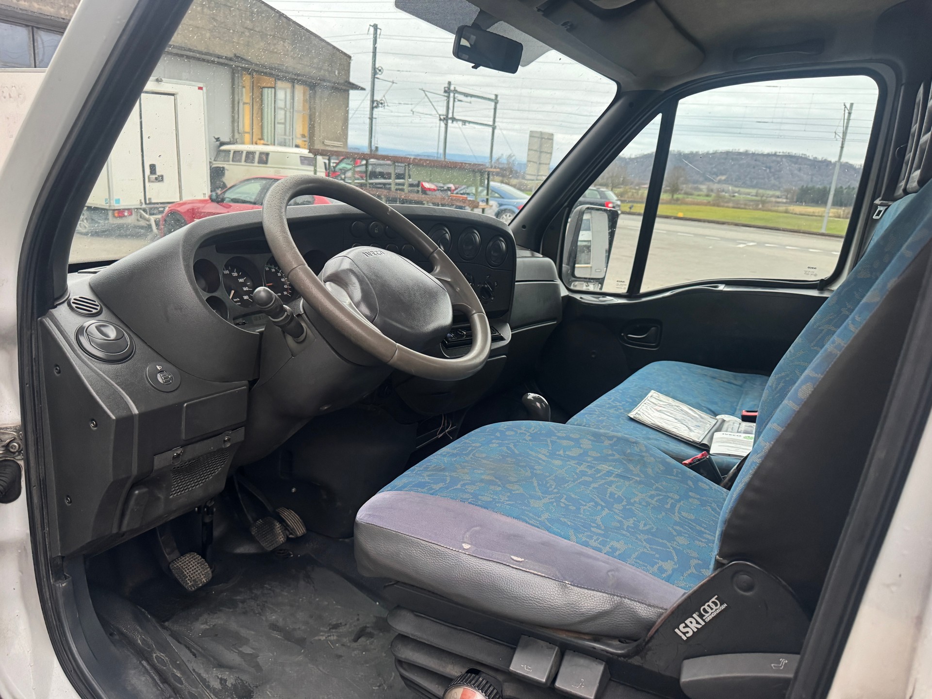 IVECO Daily City 35 C 11 A2BA14A1L1-image-8