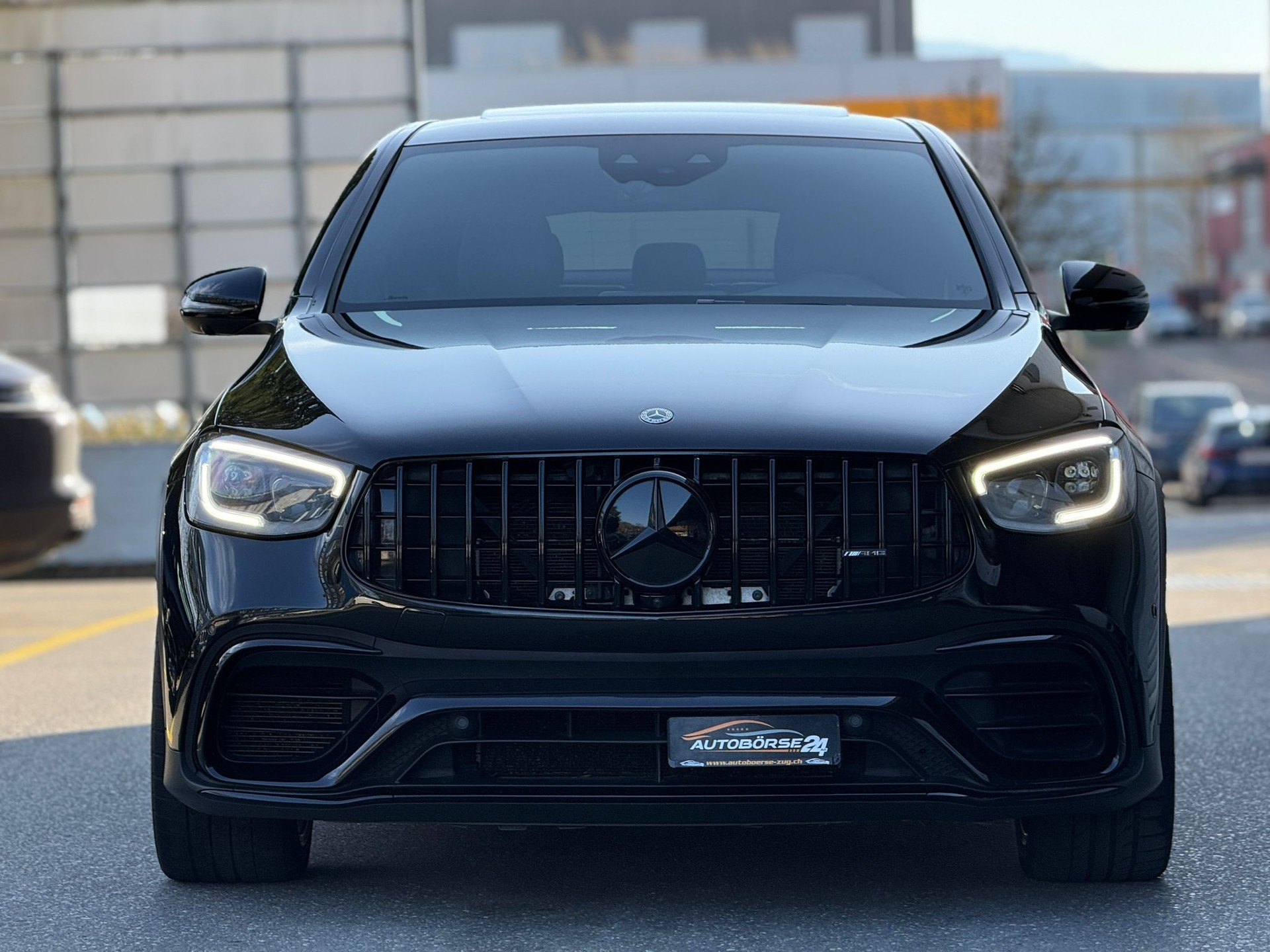 MERCEDES-BENZ GLC 63 S AMG 4m+ Coupé-showroom-element-2
