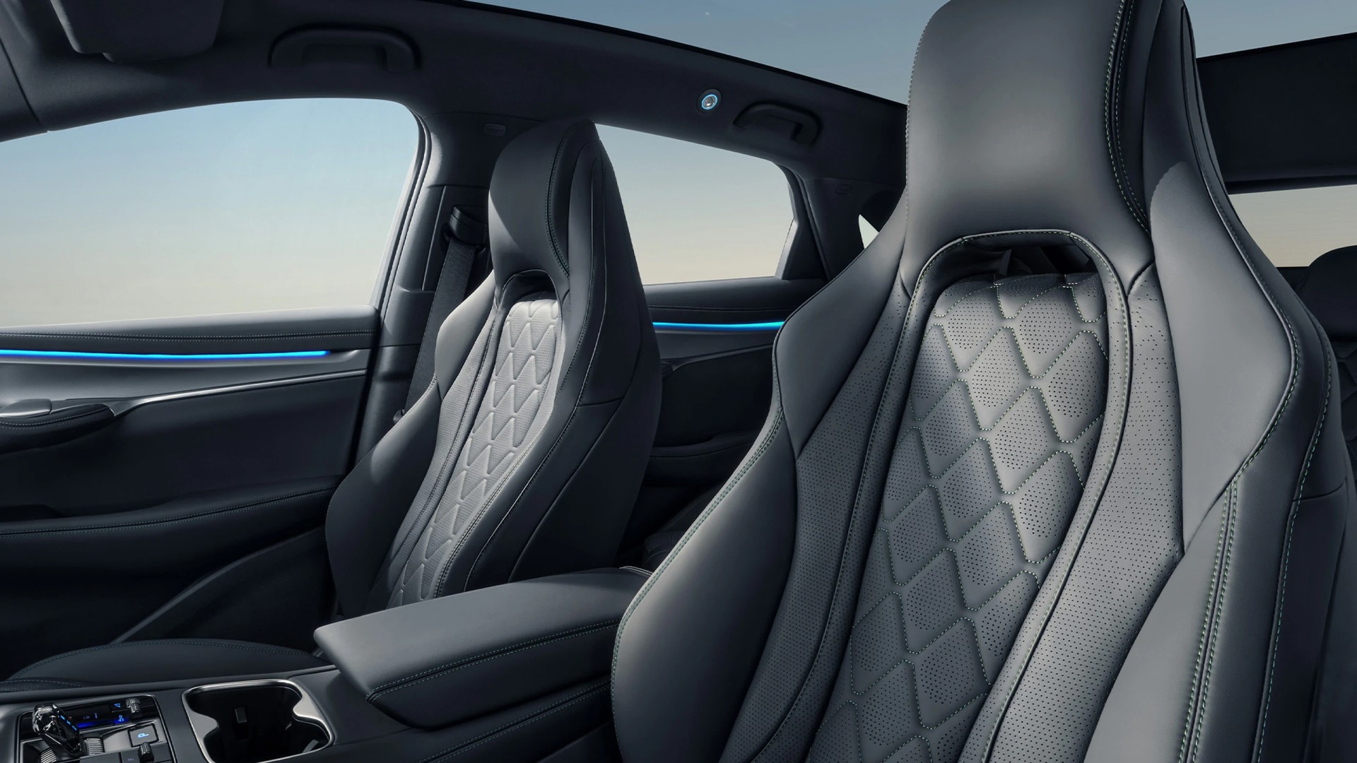 BYD Sealion 7 91,3 kWh Excellence AWD-image-8
