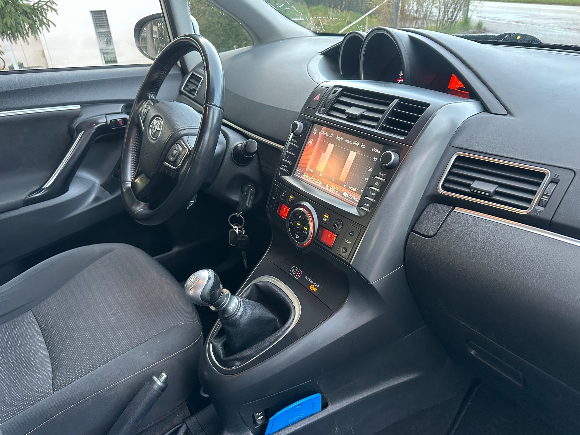 TOYOTA Verso 1.6 D-4D Sol-image-11