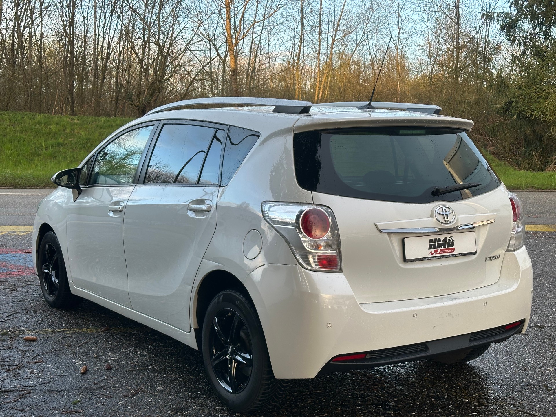 TOYOTA Verso 1.6 D-4D Sol-image-3