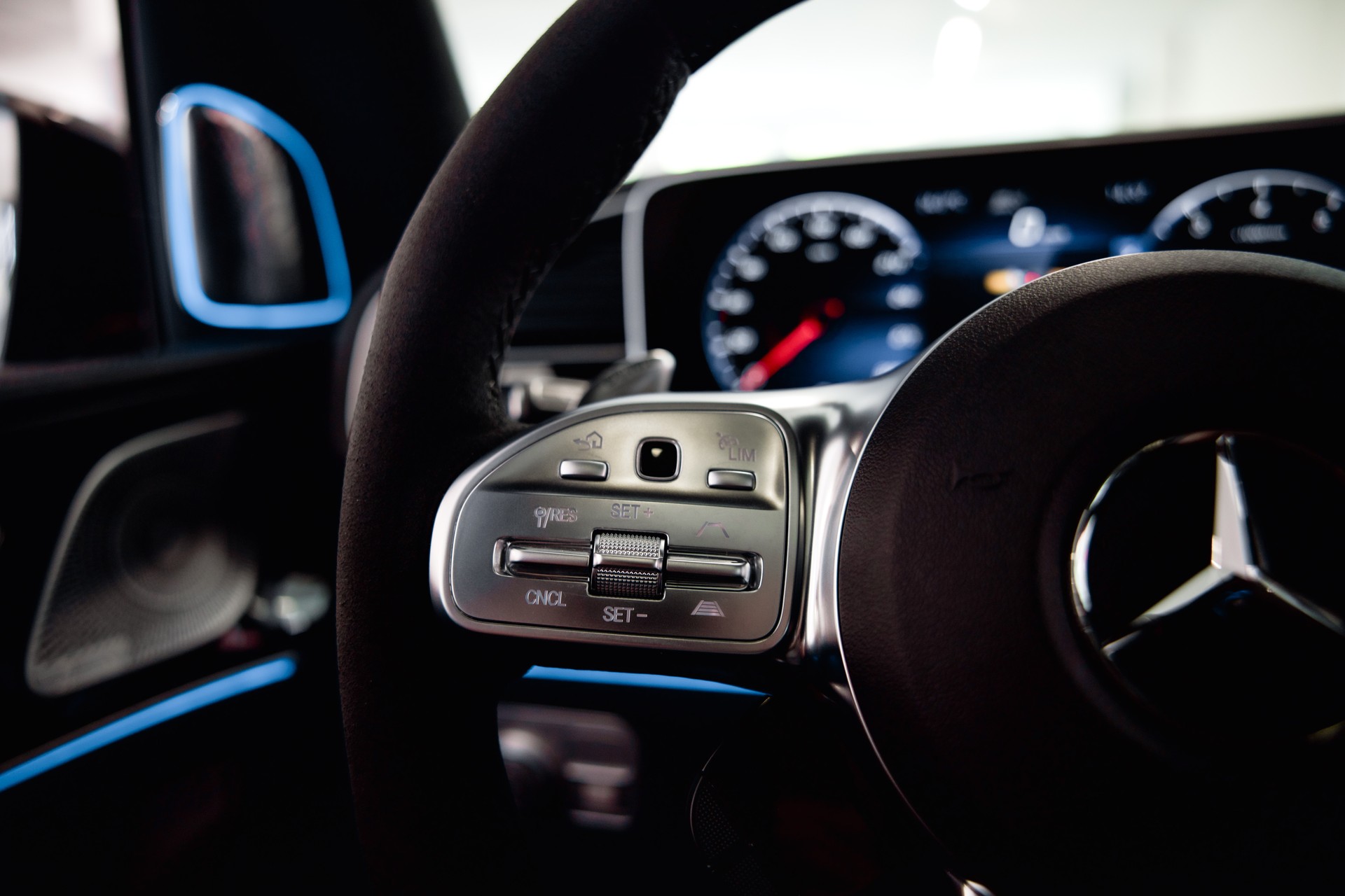 MERCEDES-BENZ GLE 63 S AMG 4Matic+ 9G-Speedshift-image-27