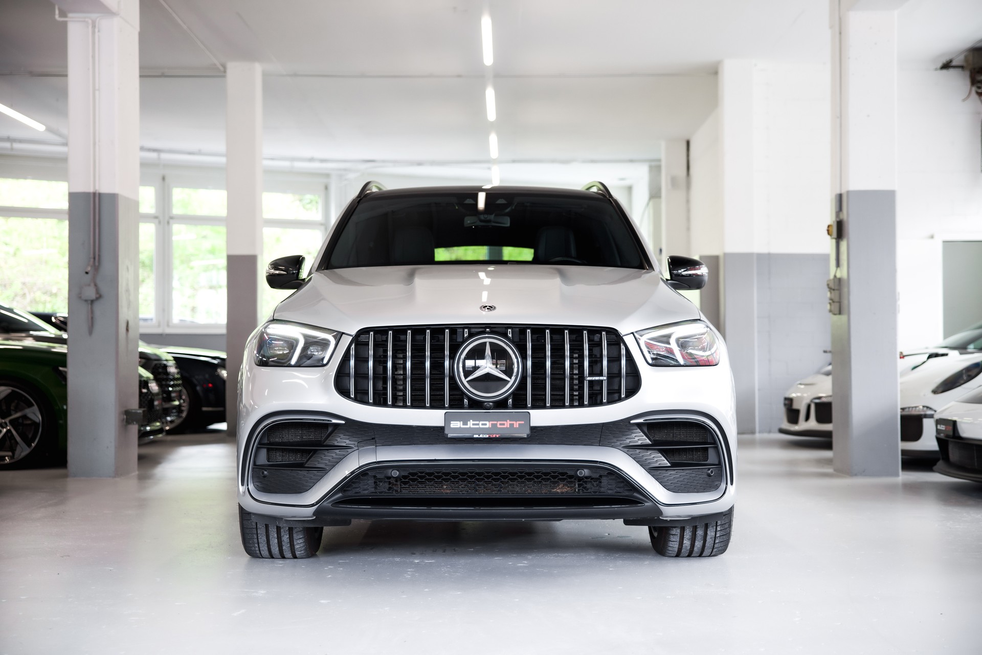 MERCEDES-BENZ GLE 63 S AMG 4Matic+ 9G-Speedshift-showroom-element-1
