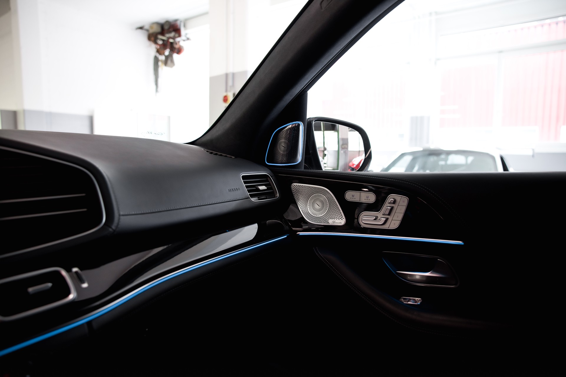 MERCEDES-BENZ GLE 63 S AMG 4Matic+ 9G-Speedshift-image-25