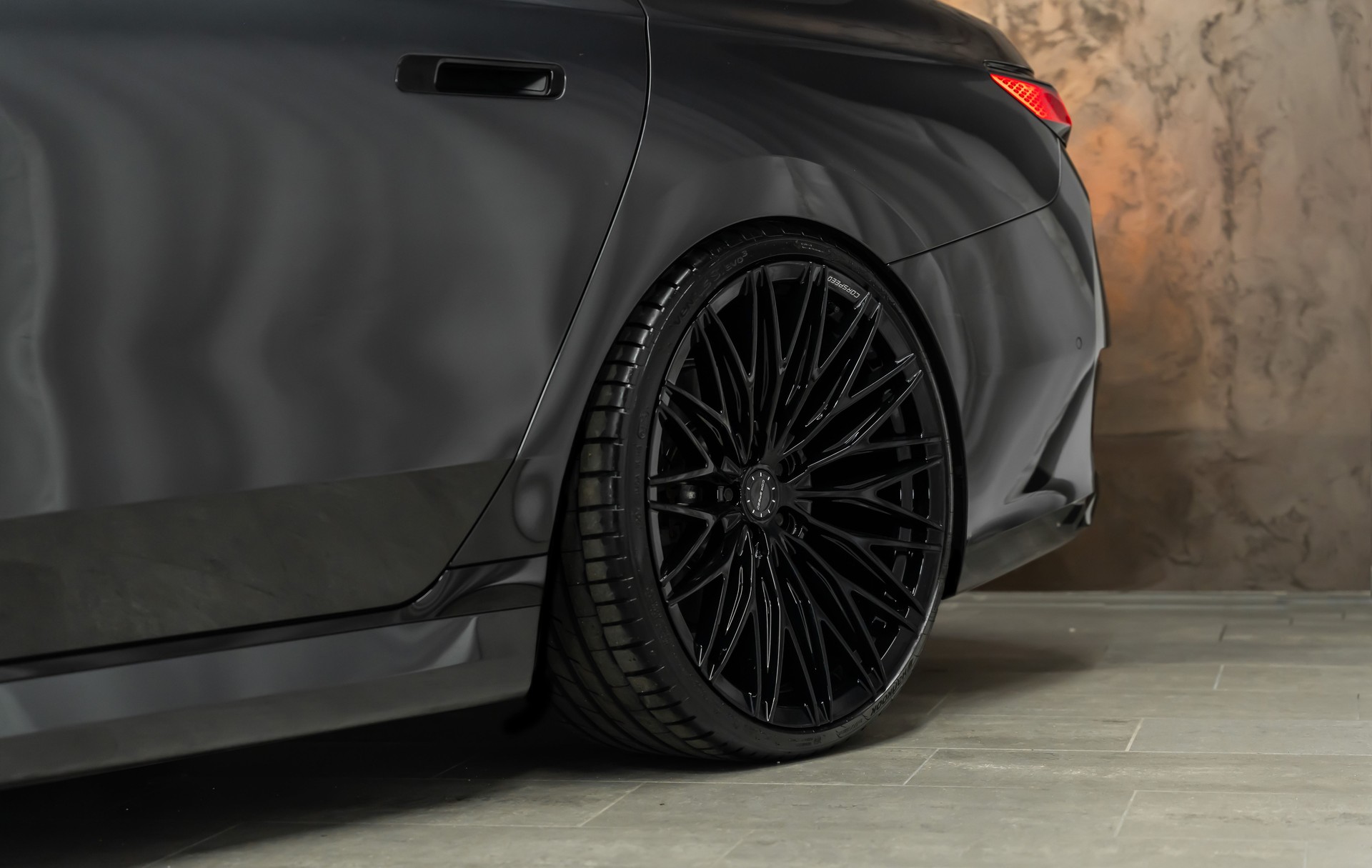 BMW 740d xDrive 48V Steptronic *Lounge Sitze*Panorama Sky*Massage*22"*-showroom-element-3