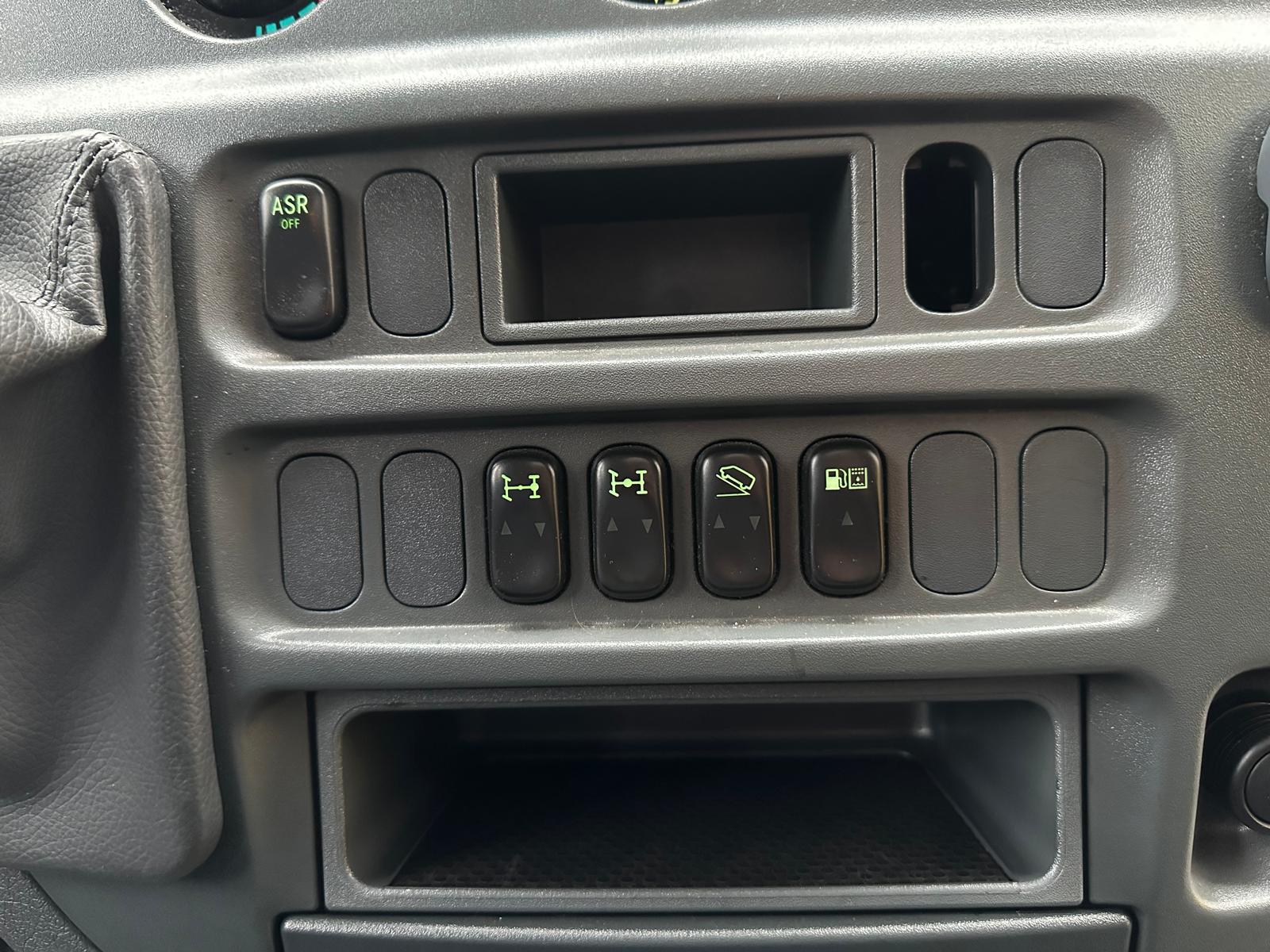 MERCEDES-BENZ Sprinter 313 CDI 4x4-image-30