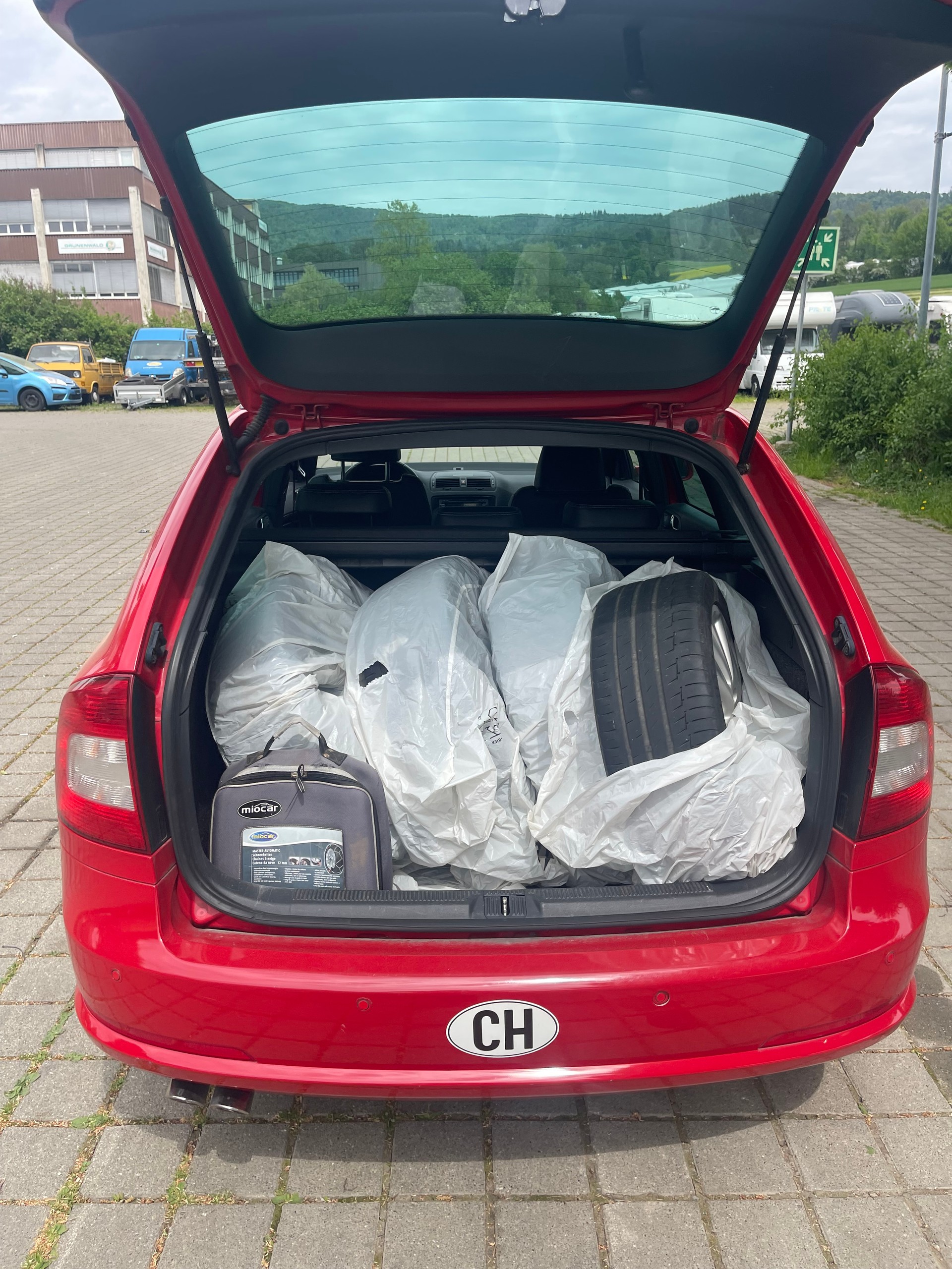 SKODA OCTAVIA-image-6