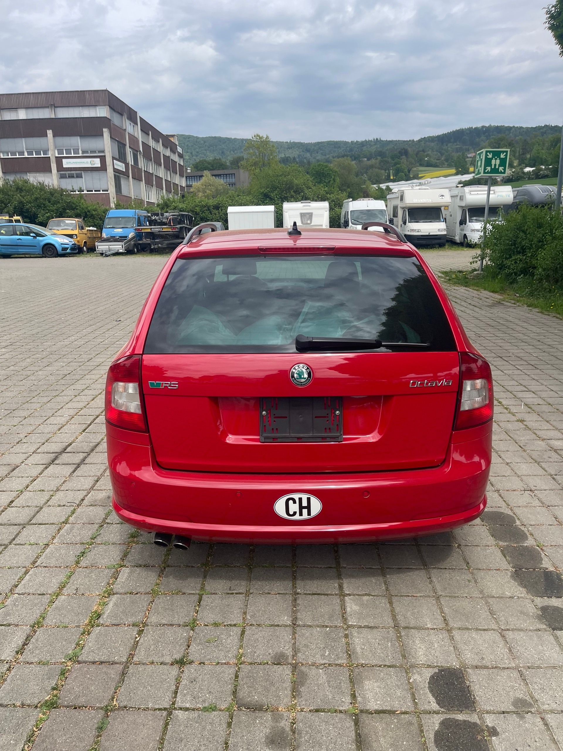SKODA OCTAVIA-image-5