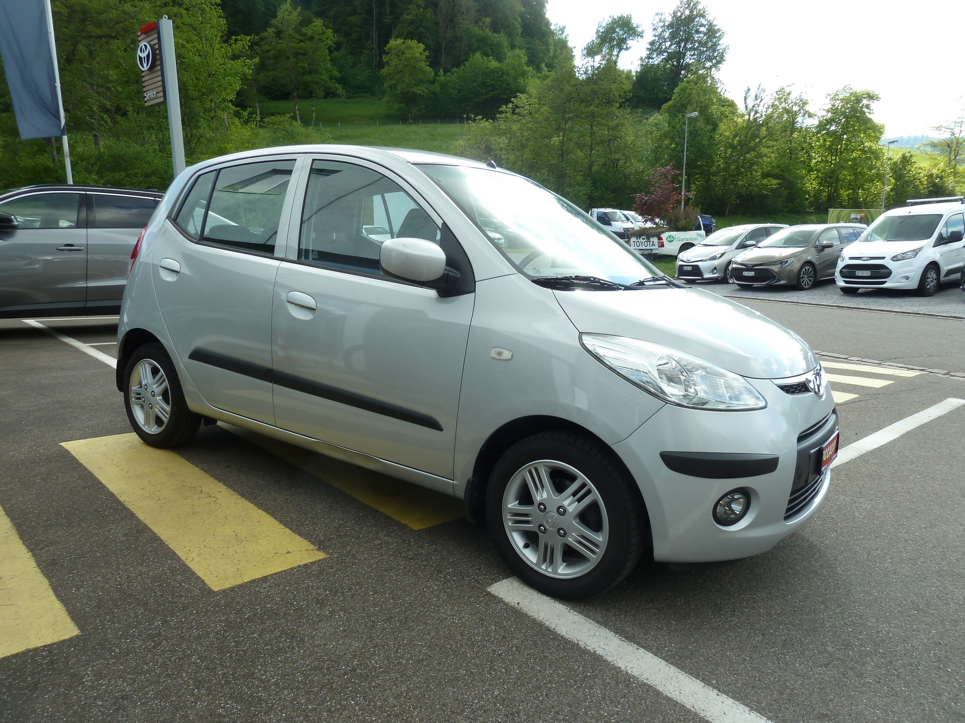 HYUNDAI i10 1.1 Comfort-image-9
