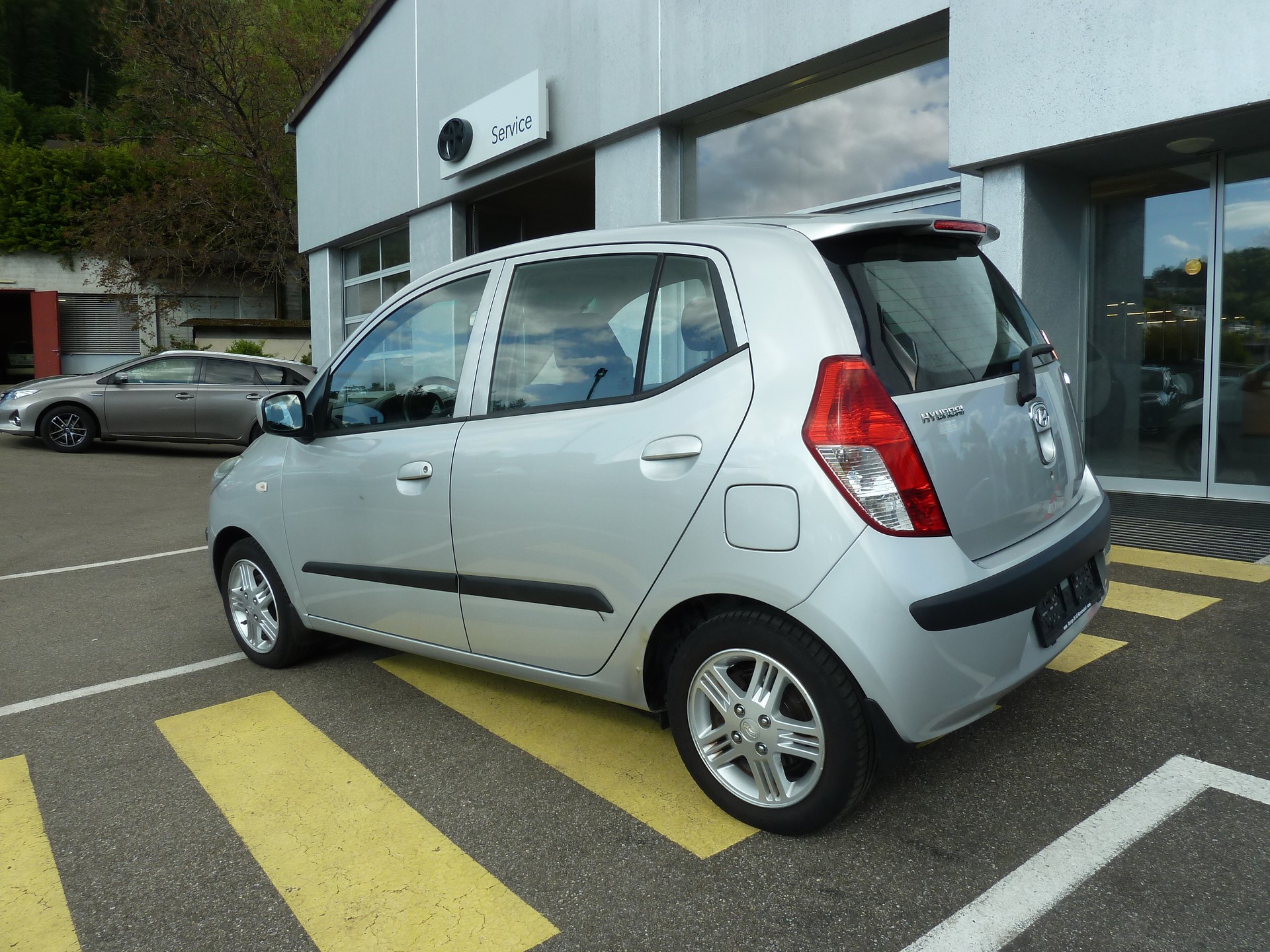 HYUNDAI i10 1.1 Comfort-image-4