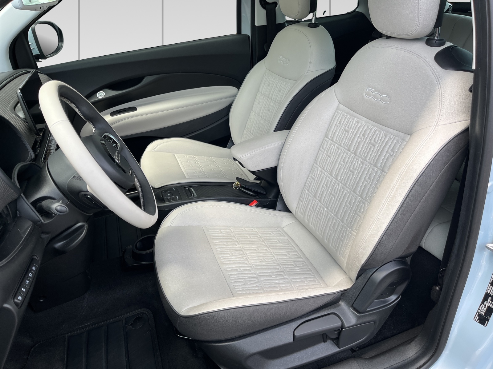 FIAT 500 electric 87 kW La Prima By Bocelli-image-6