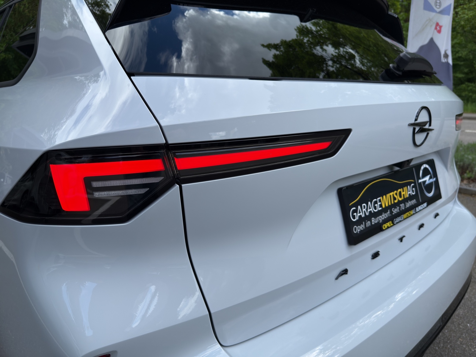OPEL Astra Electric Sports Tourer Ultimate-image-29