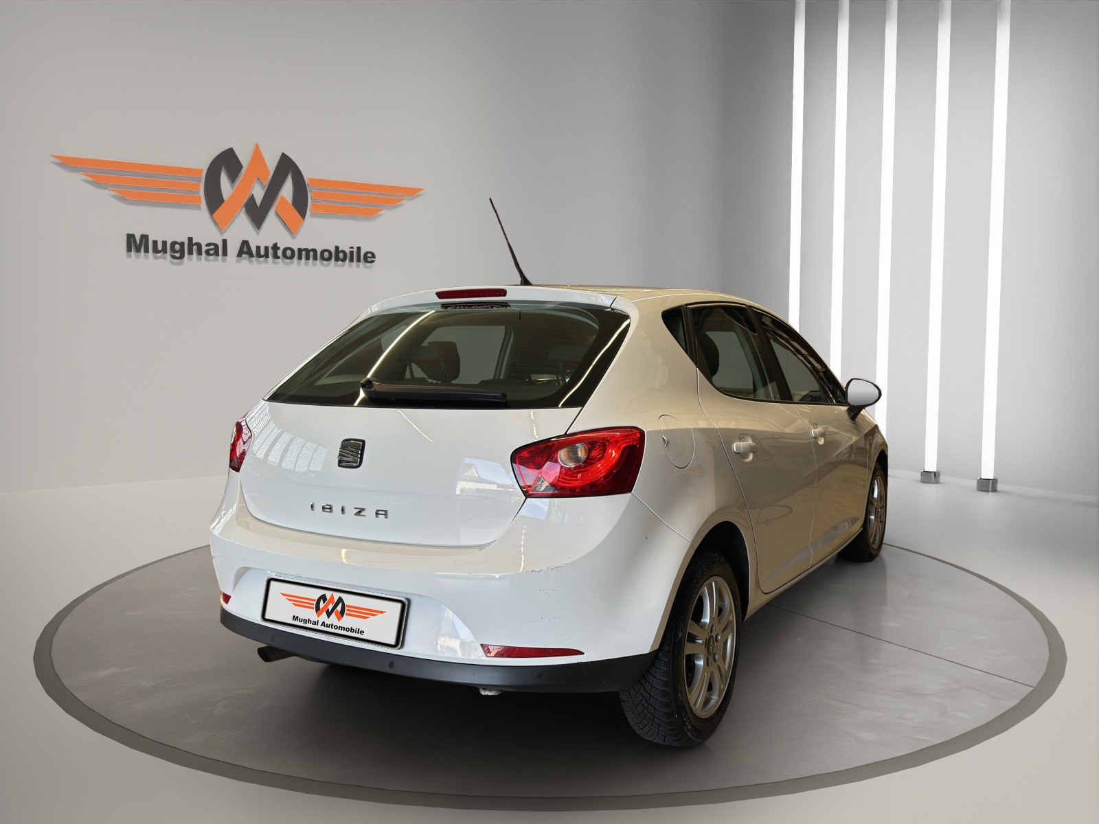 SEAT Ibiza 1.6 Style-image-4