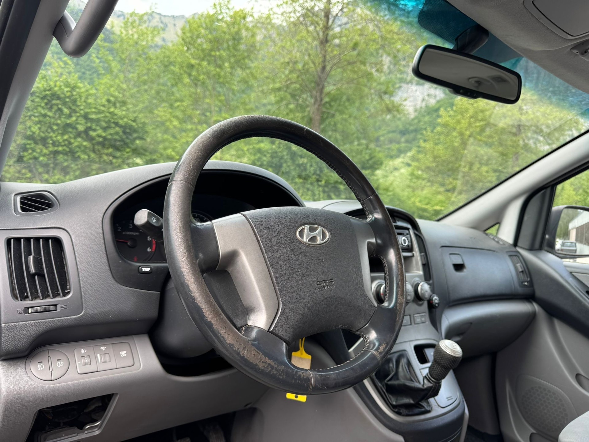 HYUNDAI H-1 People 2.5 CRDi-image-14