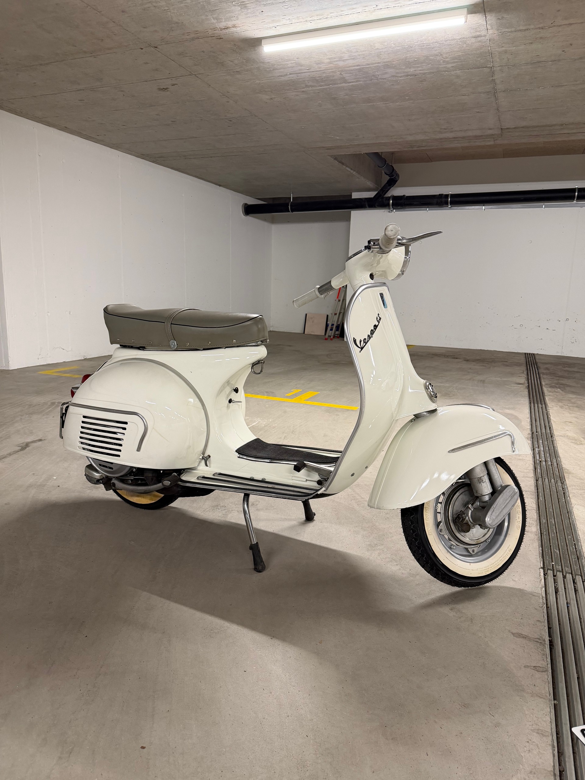 PIAGGIO Vespa GS 160 Top Zustand-image-0