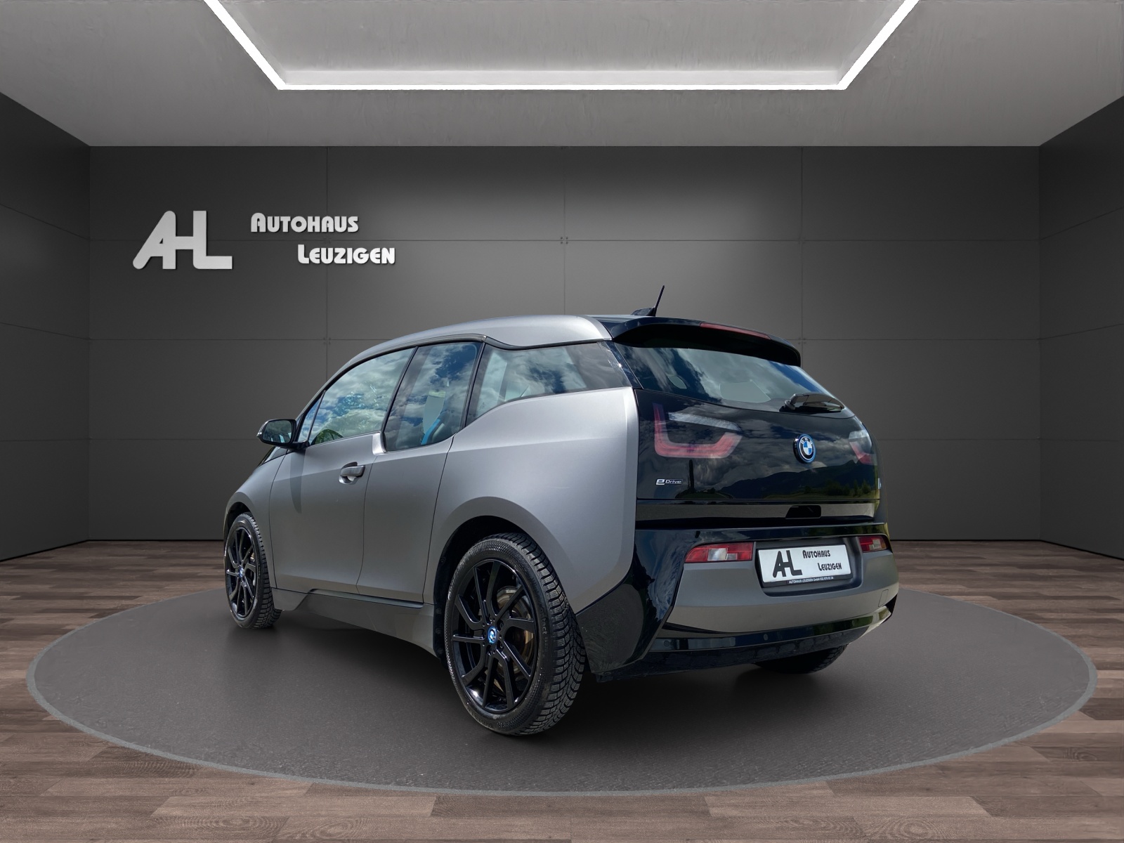 BMW i3 (94Ah)-image-2