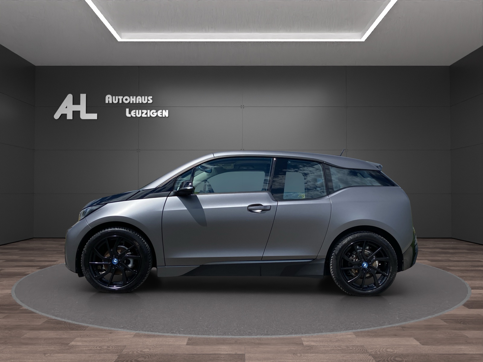 BMW i3 (94Ah)-image-1