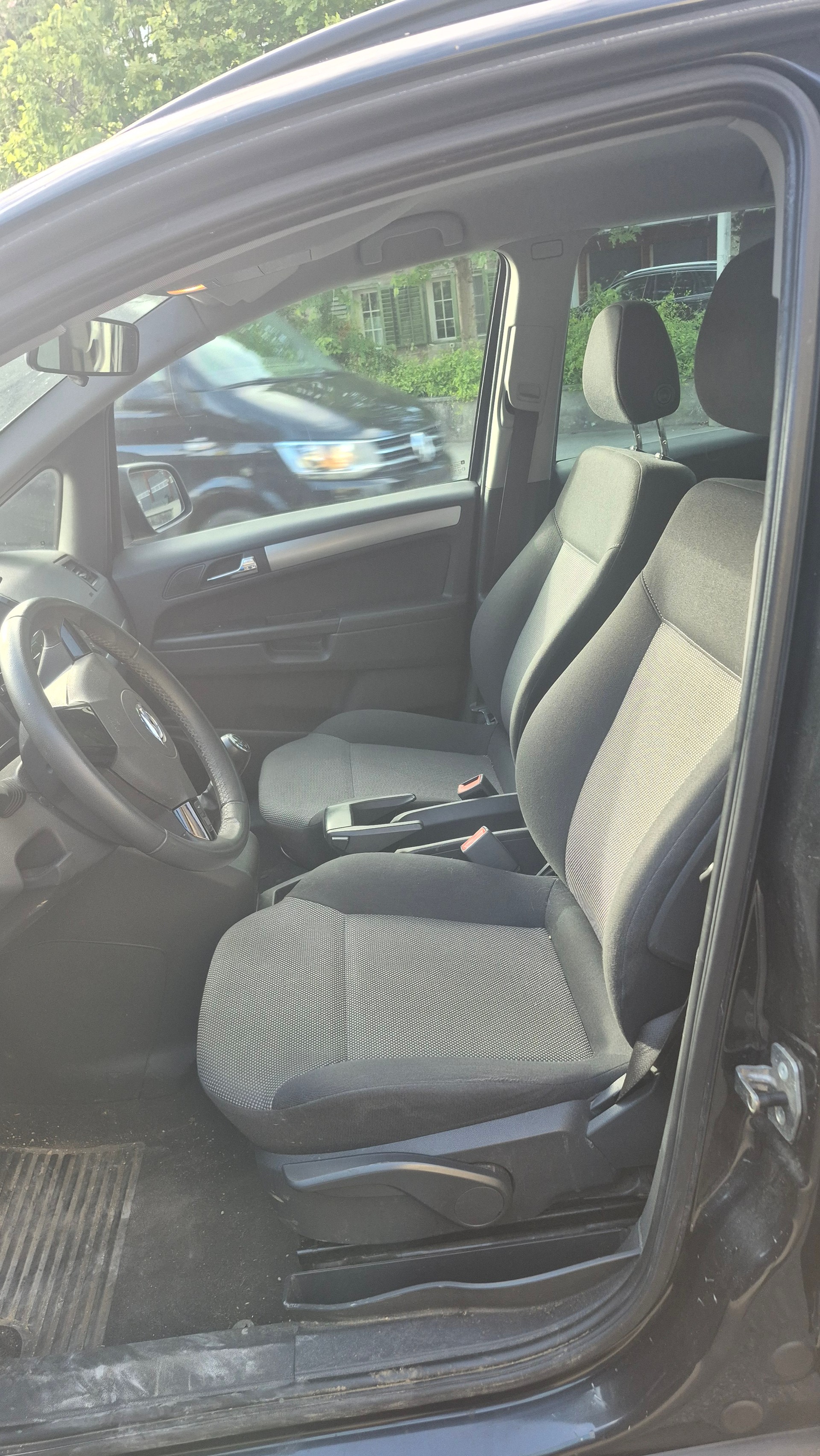OPEL Zafira 1.8i 16V Enjoy-image-9