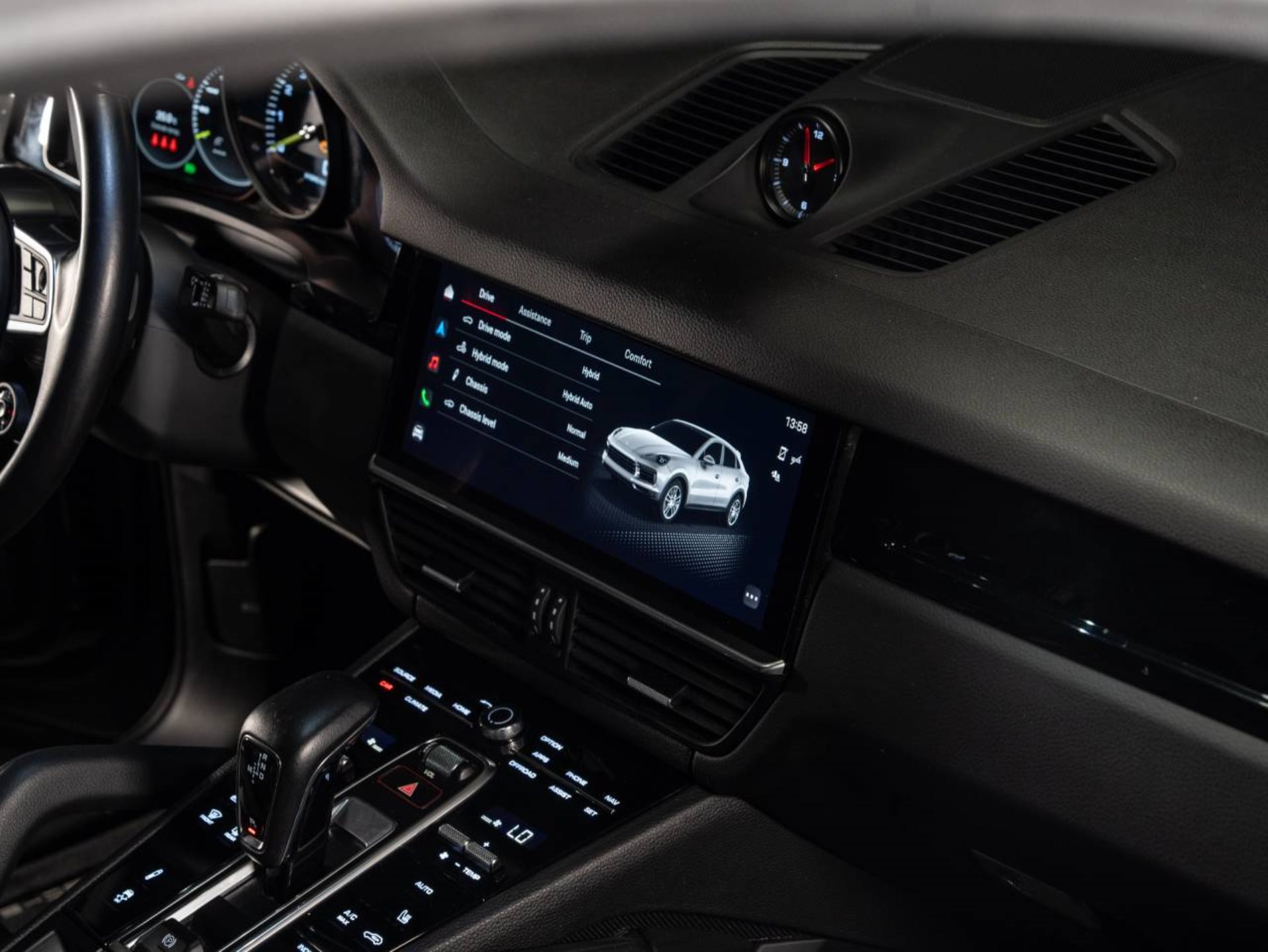 PORSCHE Cayenne E-Hybrid Coupé Platinum Edition (MY23)-image-9