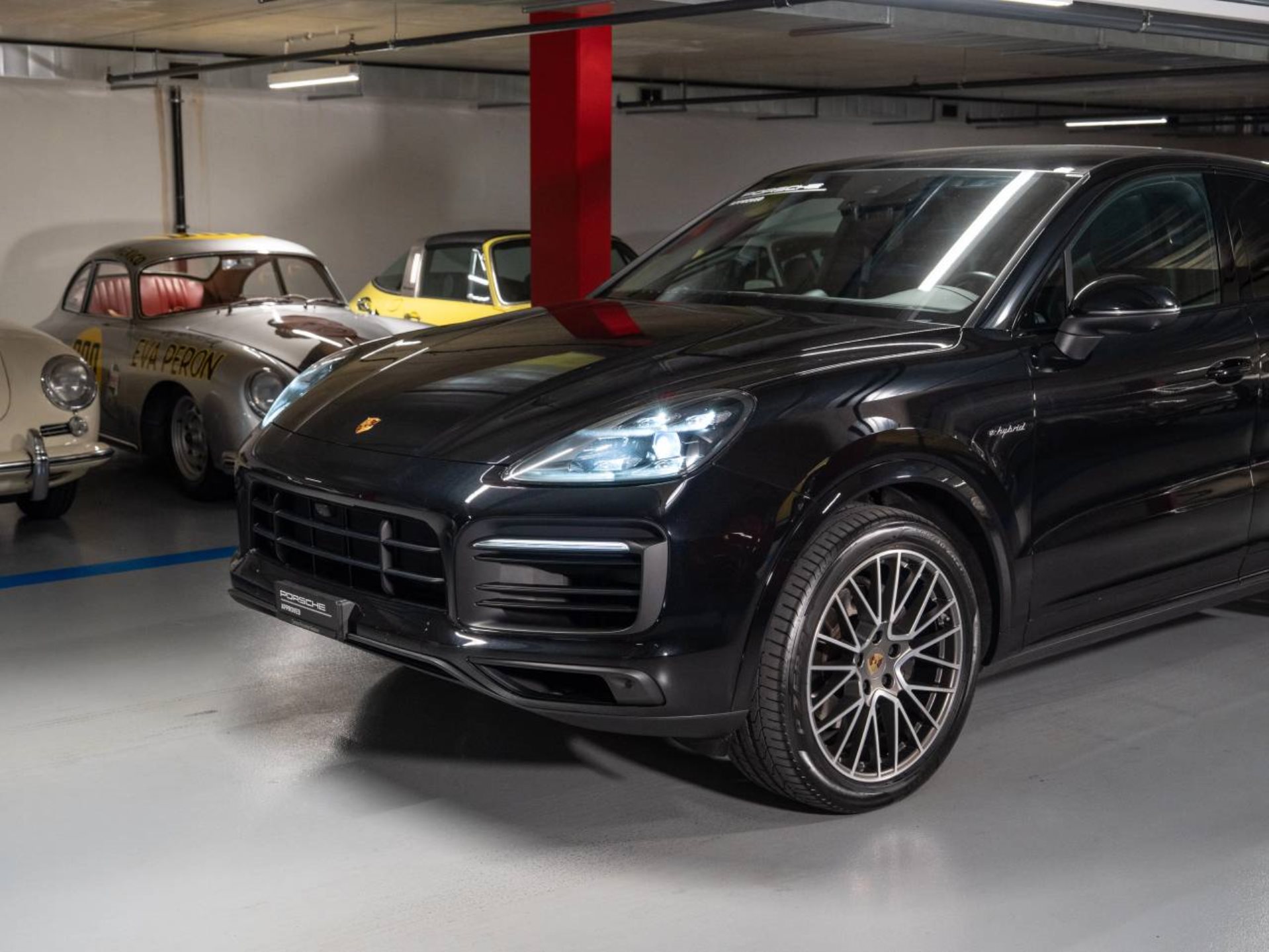 PORSCHE Cayenne E-Hybrid Coupé Platinum Edition (MY23)-image-21