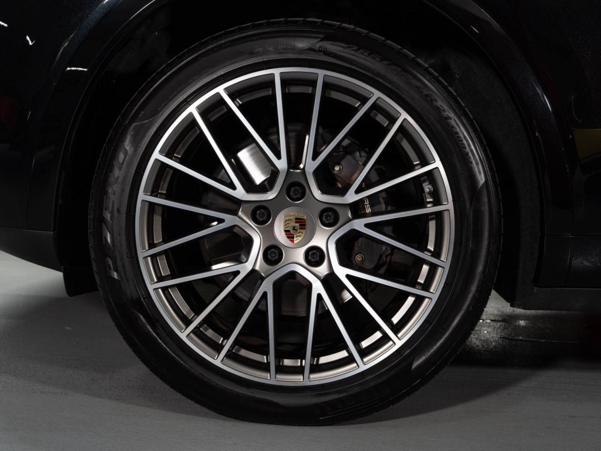 PORSCHE Cayenne E-Hybrid Coupé Platinum Edition (MY23)-image-20