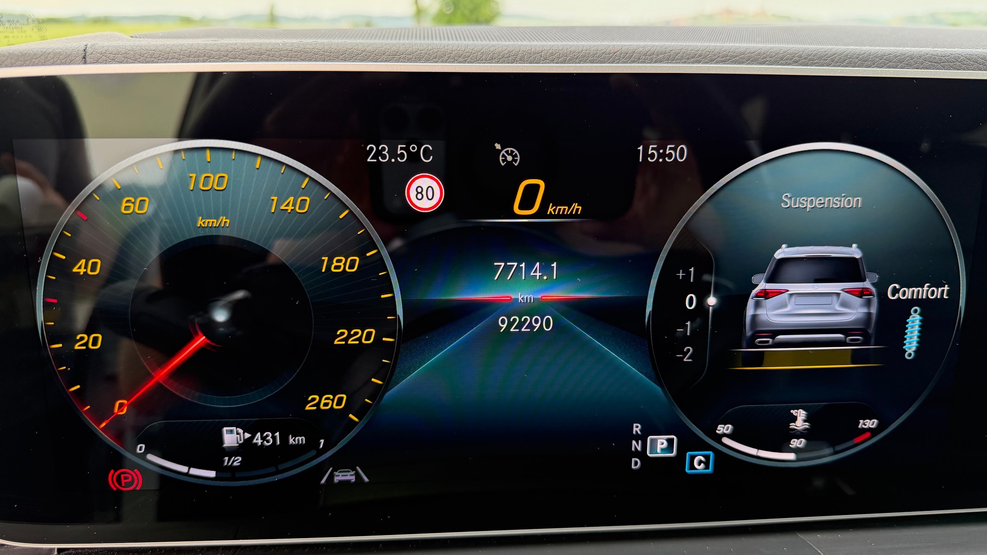 MERCEDES-BENZ GLE 400 d 4matic-image-8