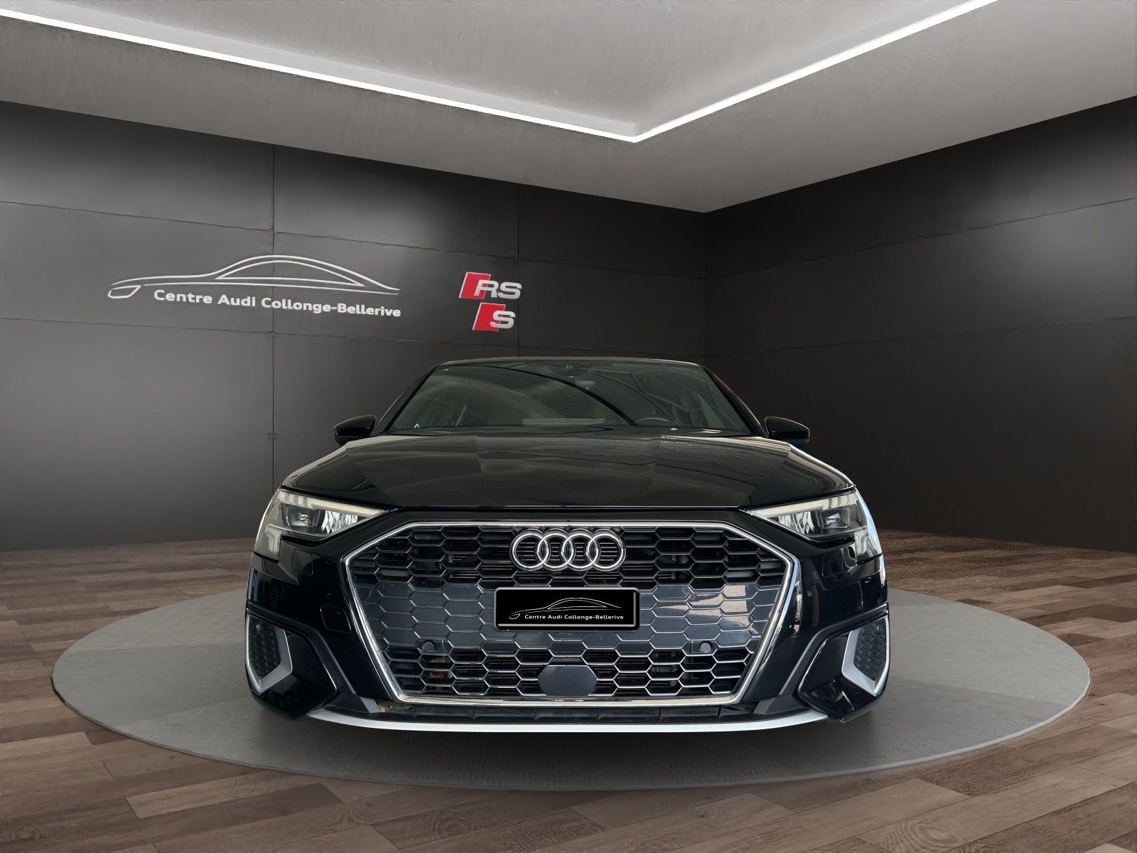 AUDI A3 Sportback 35 TFSI advanced Attraction S-tronic-showroom-element-1