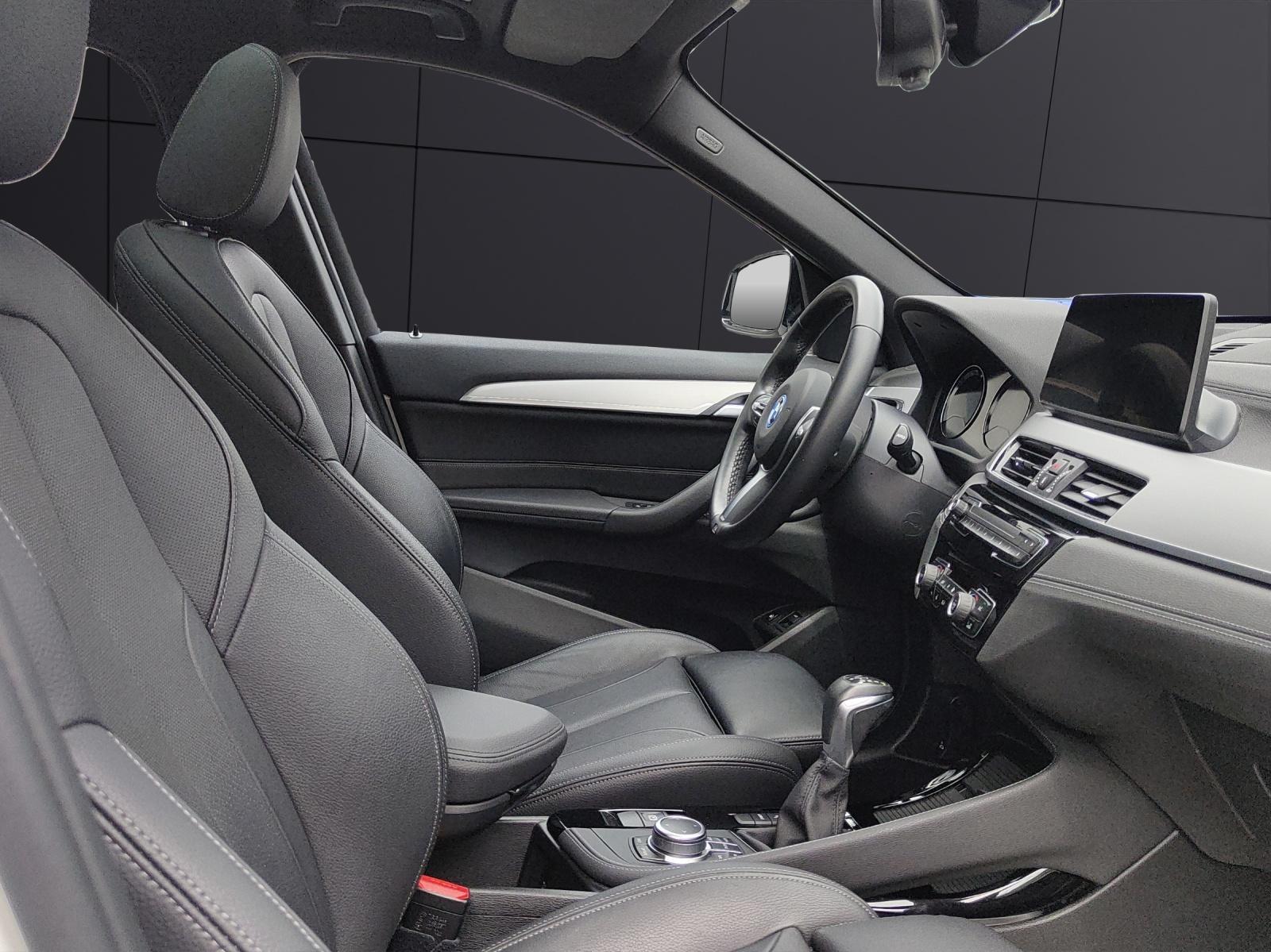 BMW X1 25e xDrive-image-14
