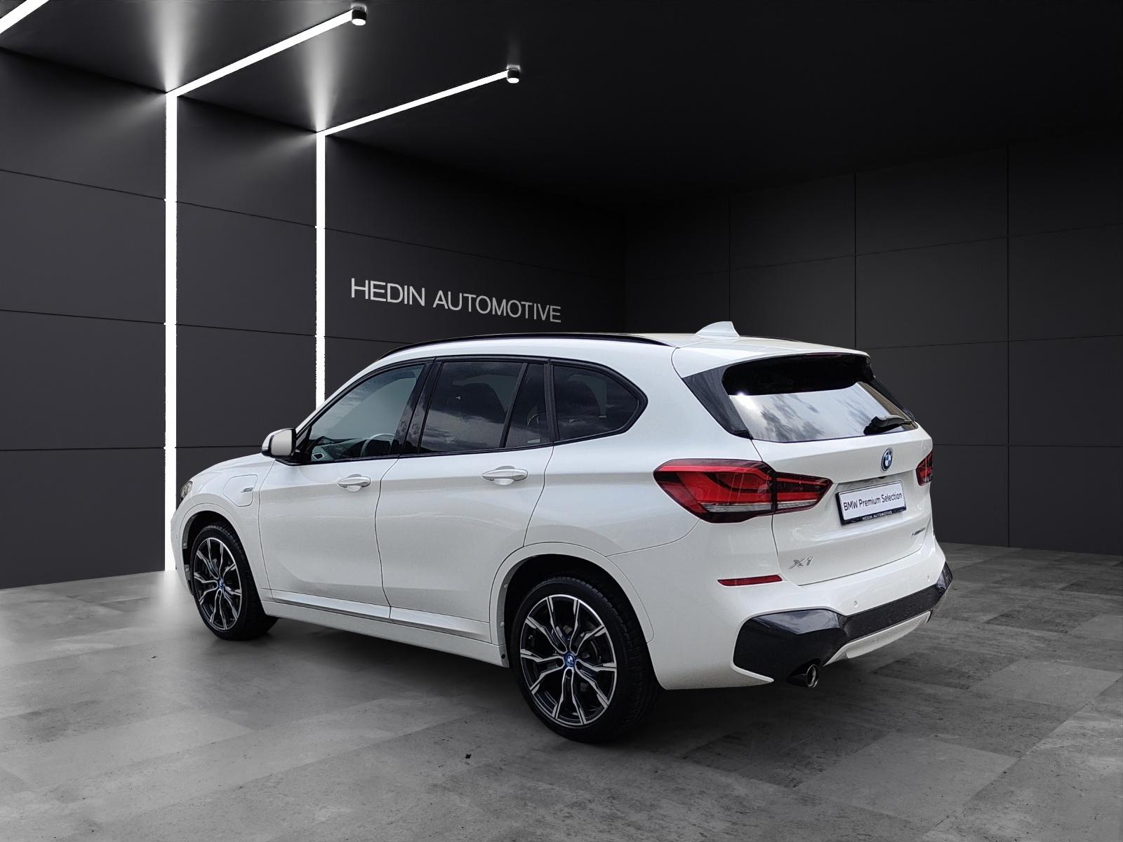 BMW X1 25e xDrive-showroom-element-2