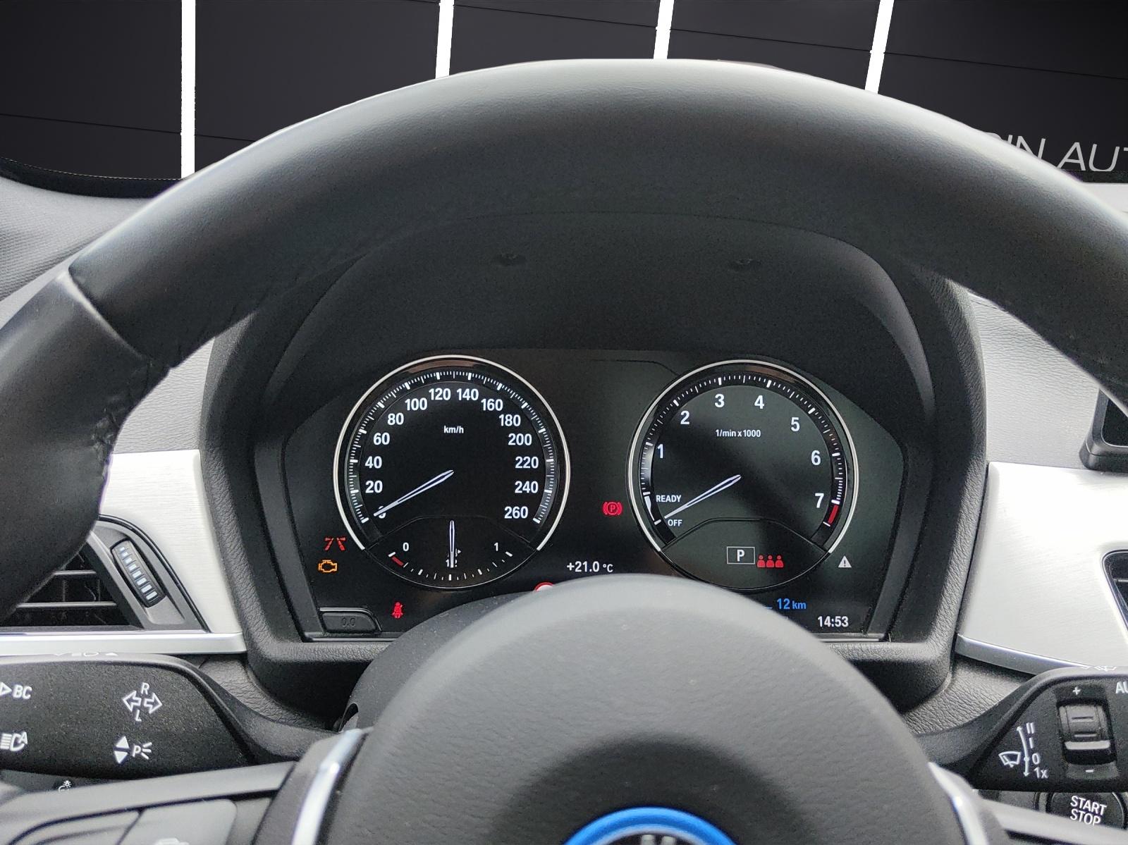 BMW X1 25e xDrive-image-16