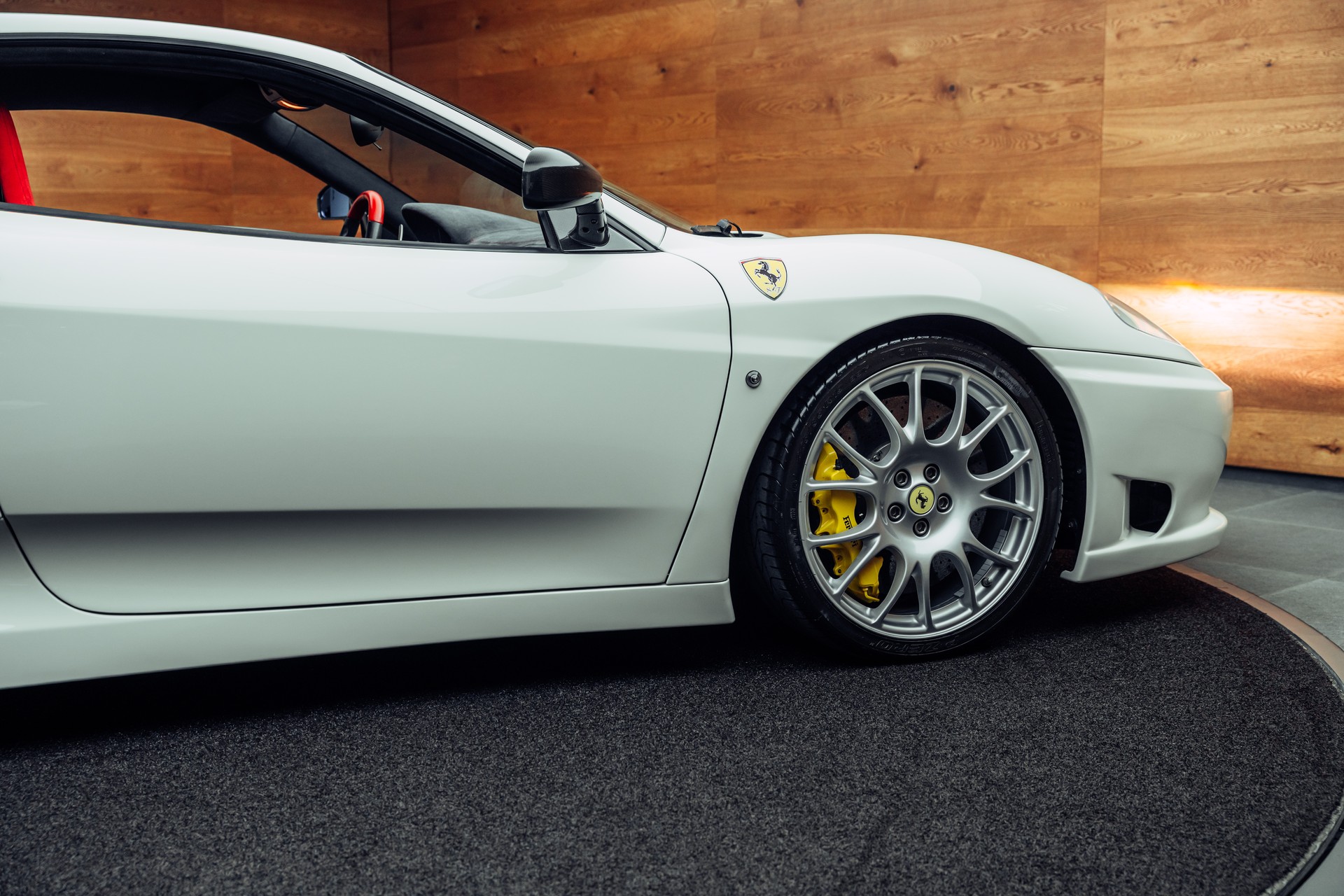 FERRARI 360 Challenge Stradale Bianco Avus-image-21