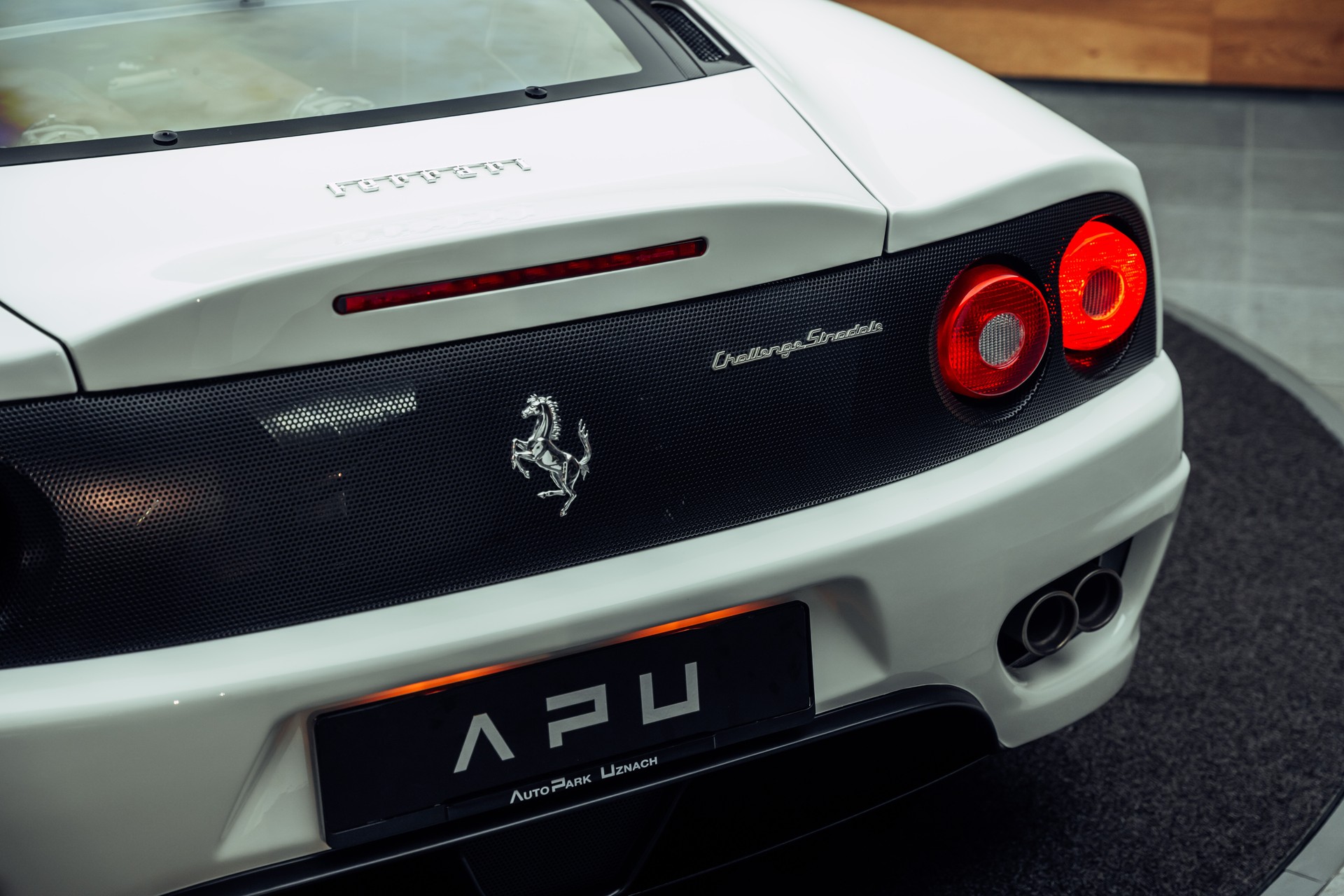 FERRARI 360 Challenge Stradale Bianco Avus-image-18