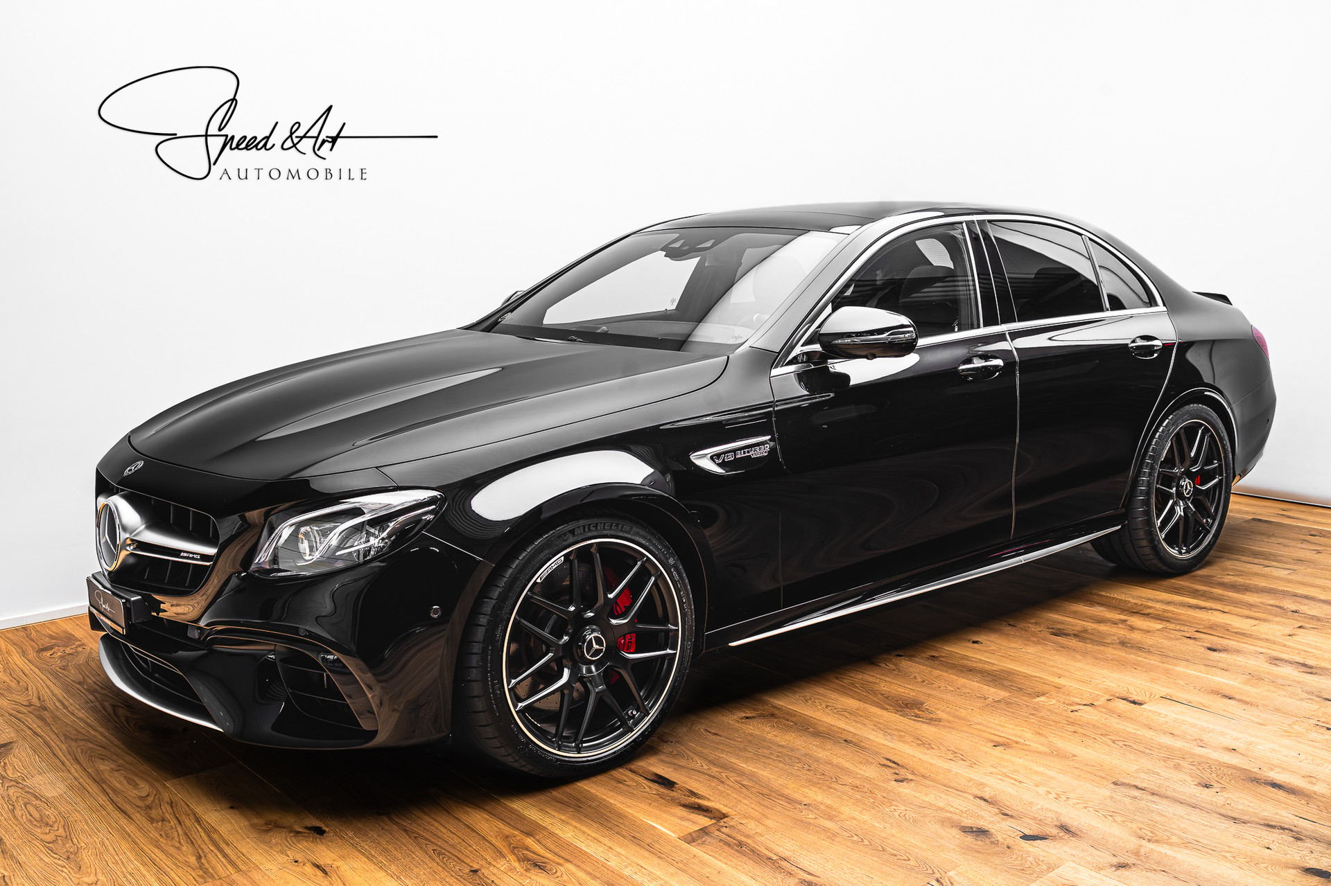MERCEDES-BENZ E 63 AMG S 4Matic Speedshift MCT | OHNE OPF | 1. HAND-showroom-element-2