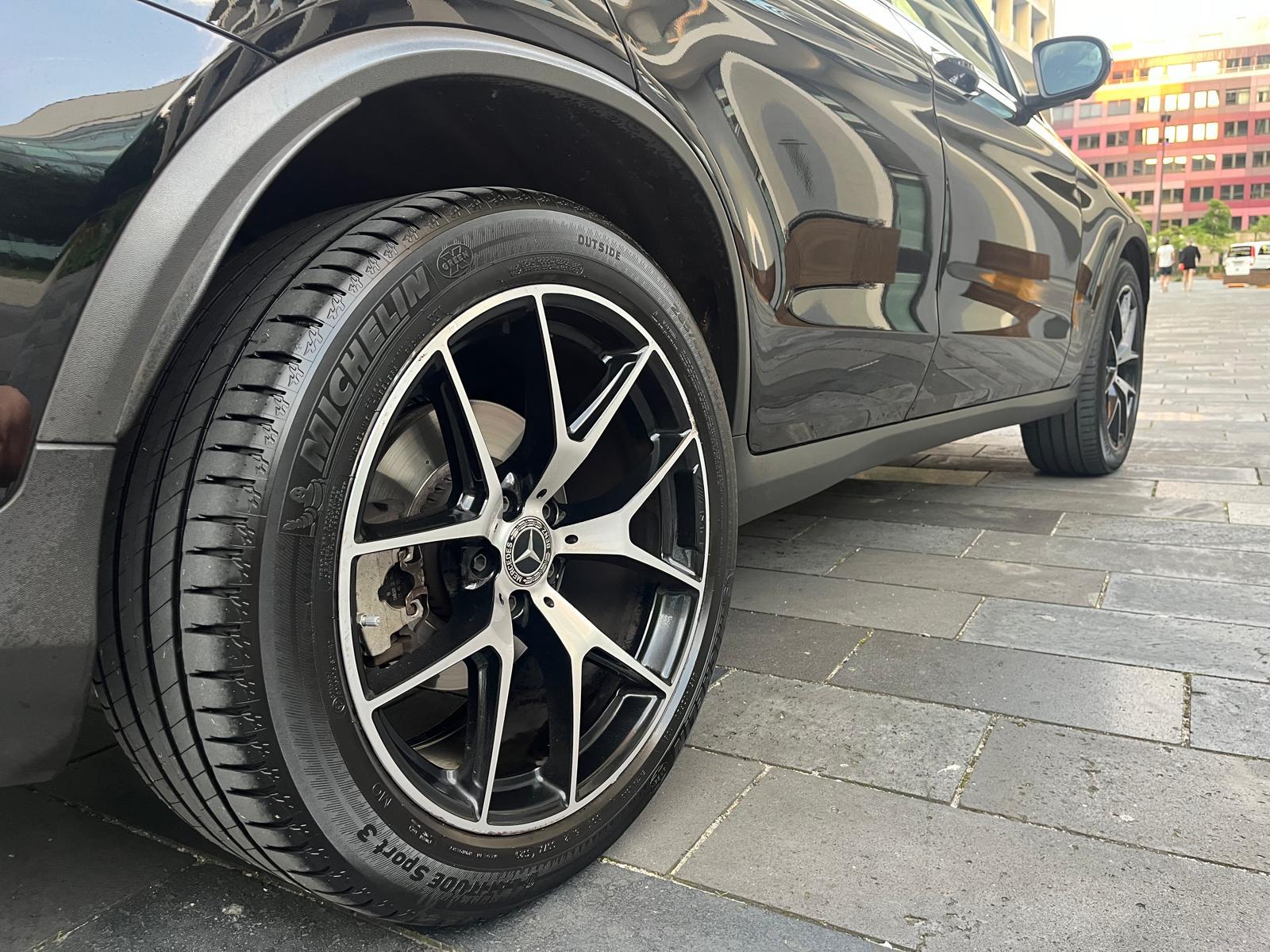 MERCEDES-BENZ MERCEDES-BENZ GLC Coupé 400 d AMG Line 4Matic 9G-Tronic-image-4