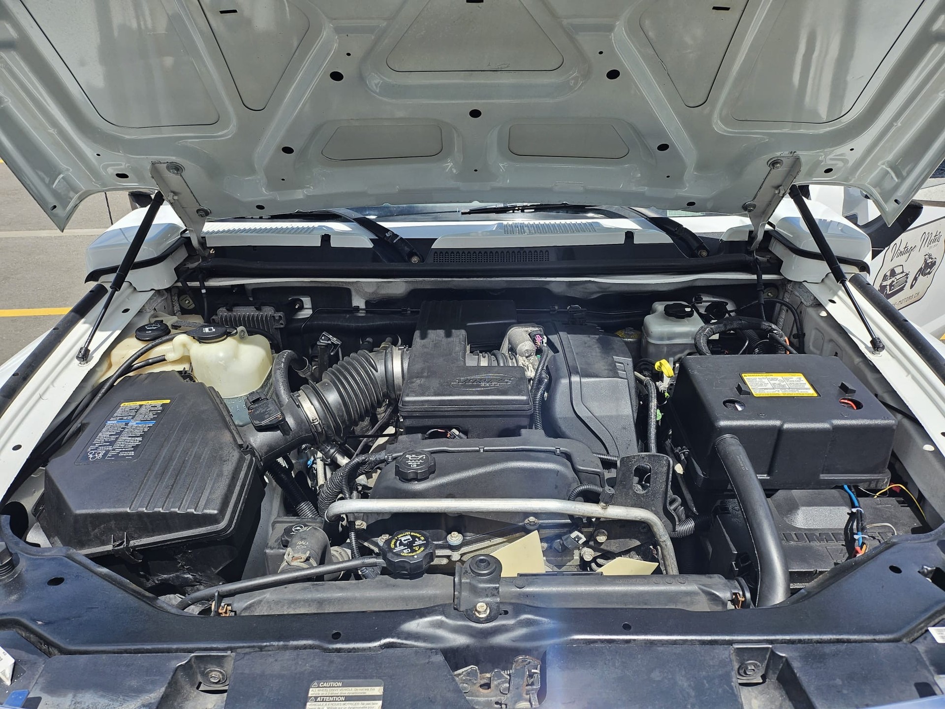 HUMMER H3 3.5 Luxury-image-9