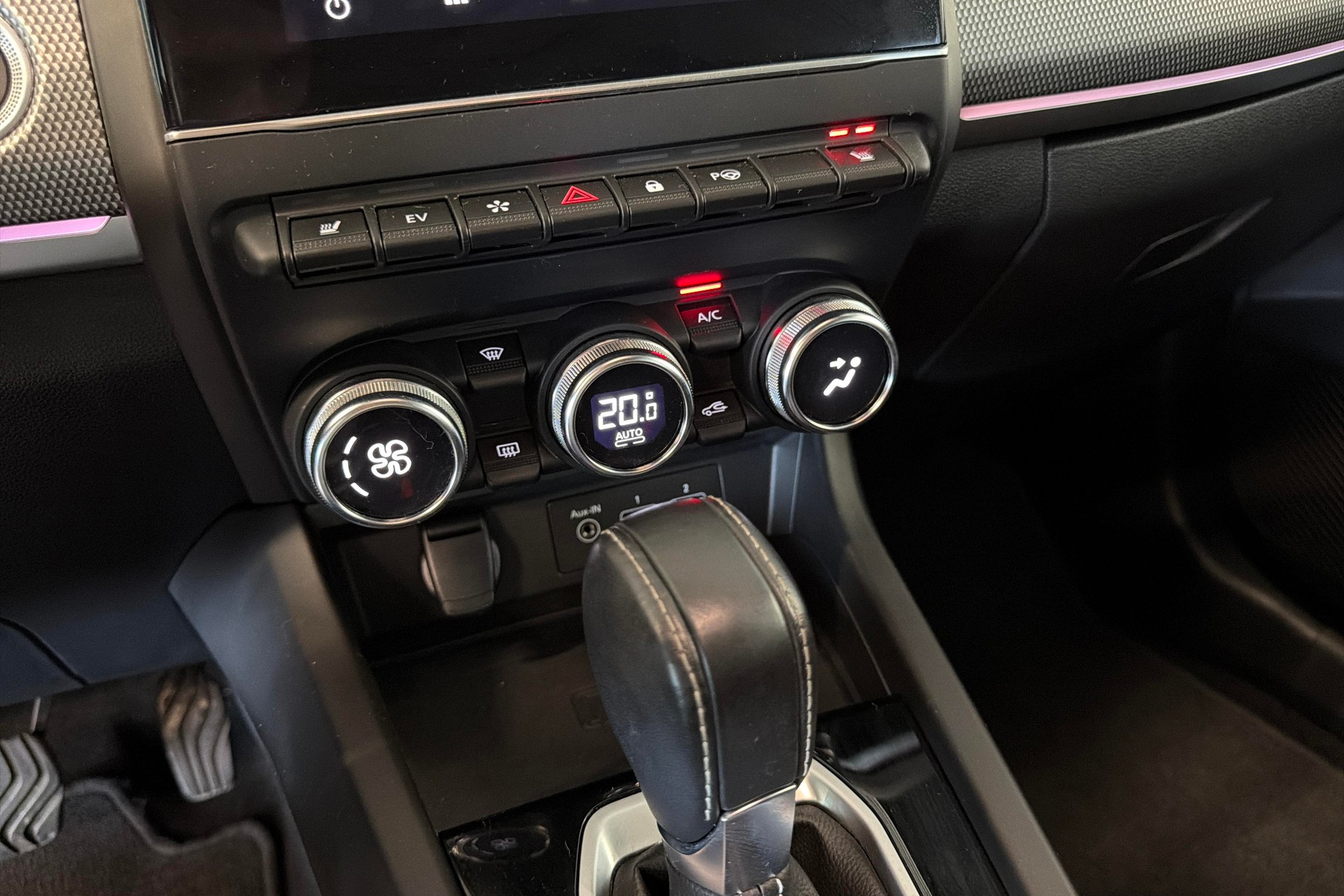 RENAULT Arkana 1.6 E-Tech Techno-image-13