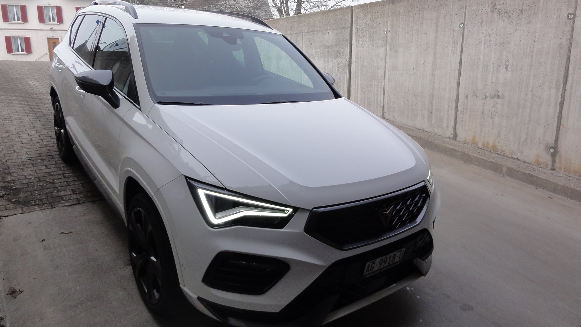 CUPRA Ateca 2.0 TSI 4Drive (300PS)-image-1