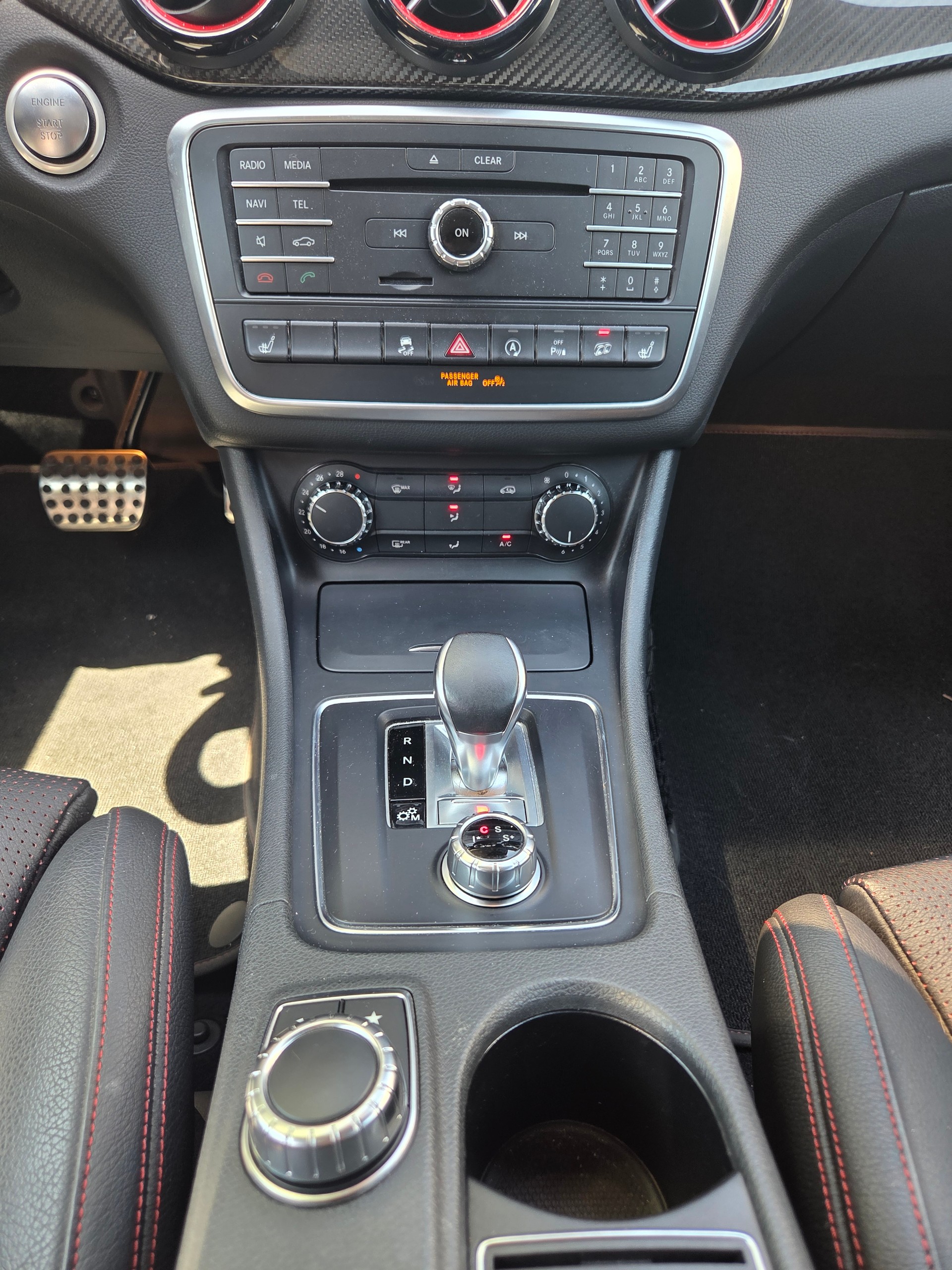 MERCEDES-BENZ GLA 45 AMG 4Matic 7G-DCT-image-7