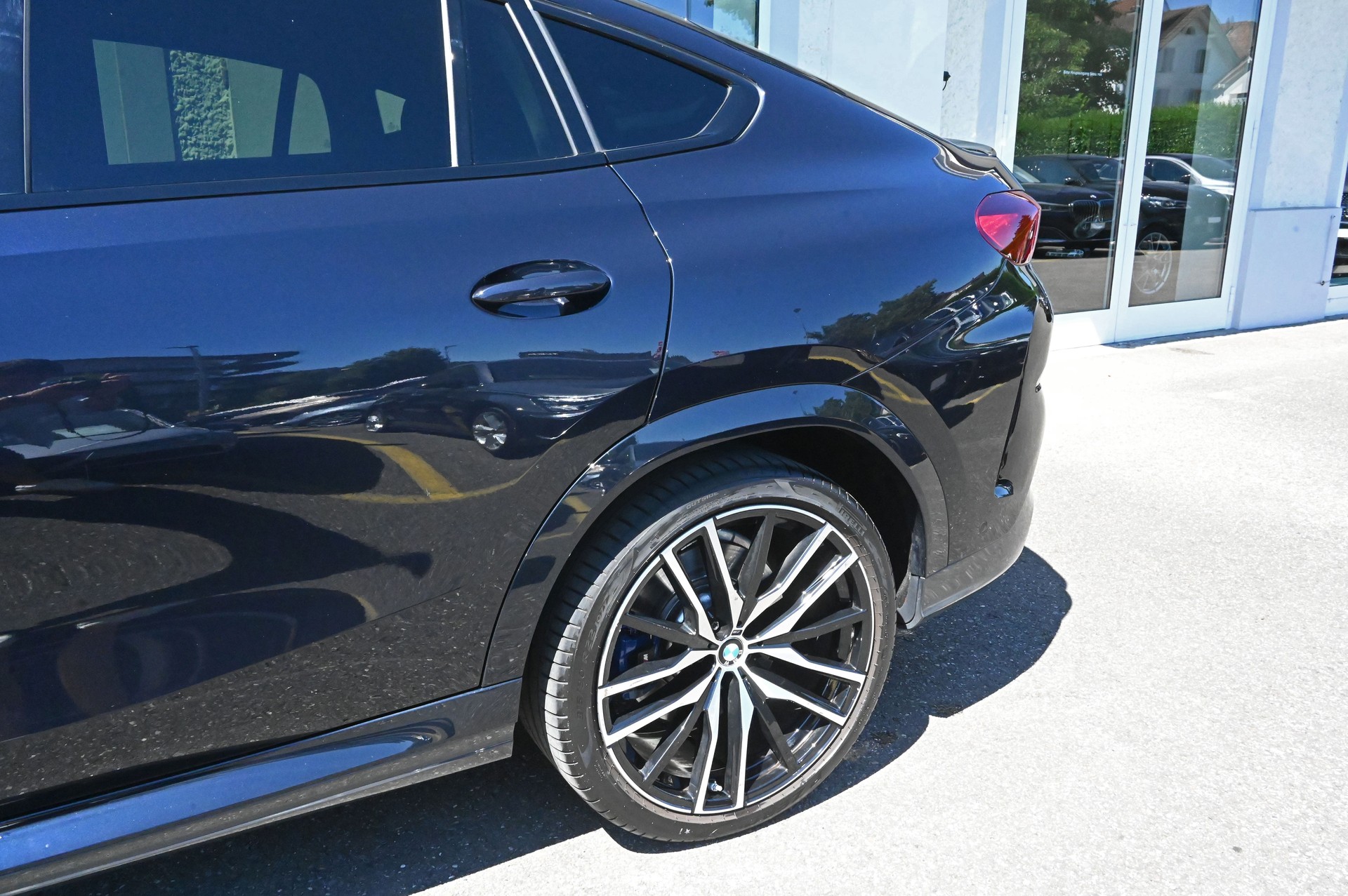 BMW X6 xDrive 48V 40i M Sport Steptronic **inkl. Winterkompletträder**-image-7