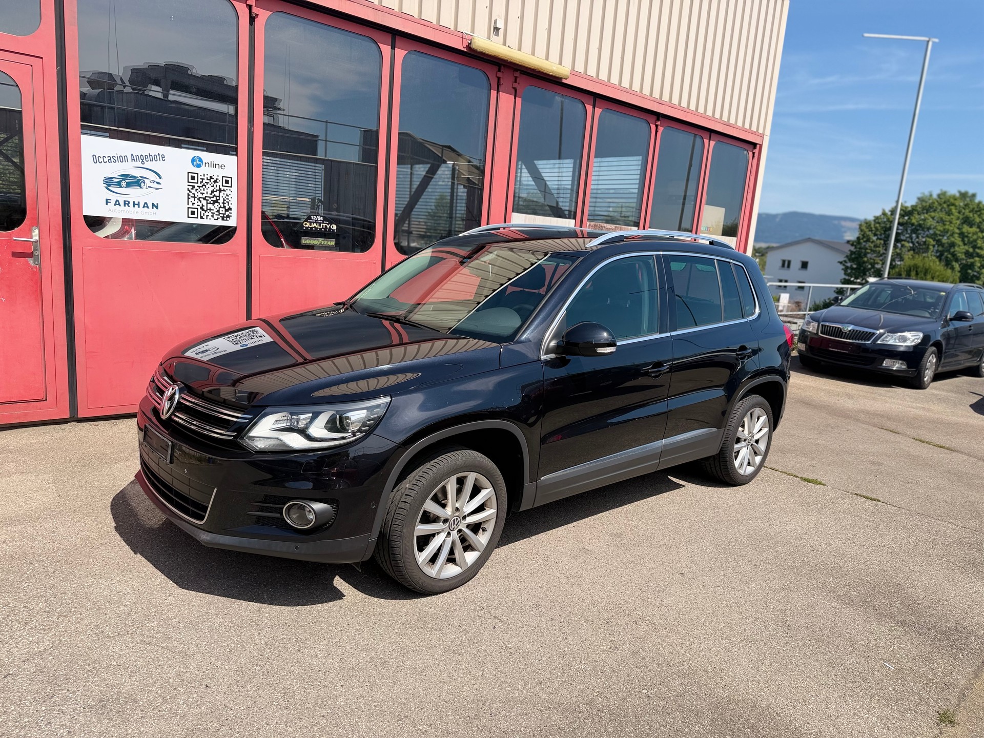 VW Tiguan 2.0 TDI BlueMotion Sport&Style 4Motion DSG-image-1