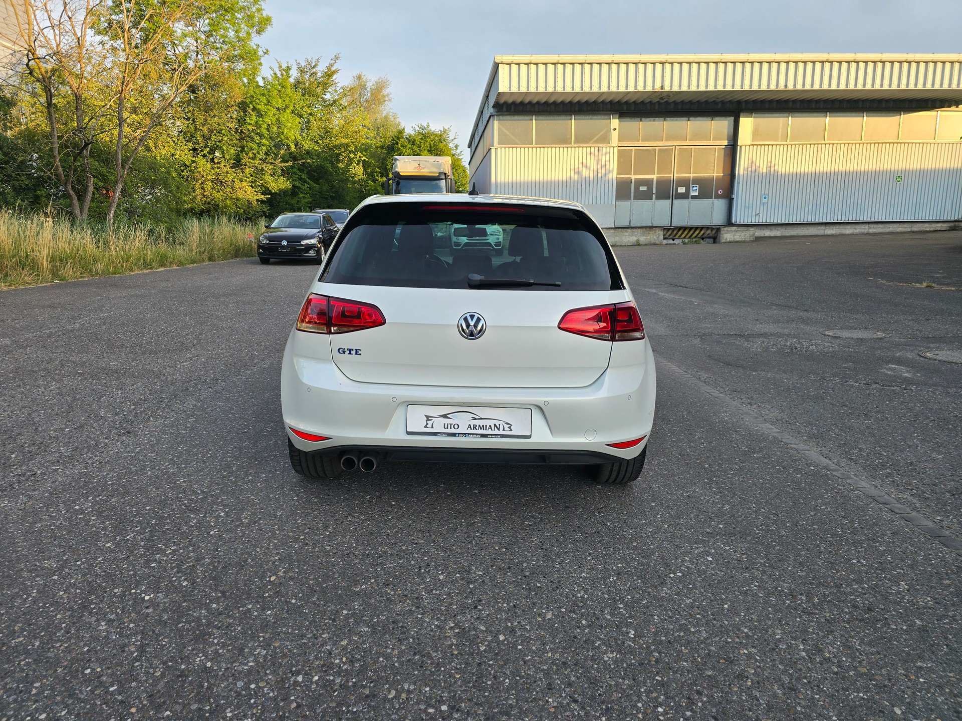 VW Golf 1.4 TSI GTE DSG-showroom-element-3