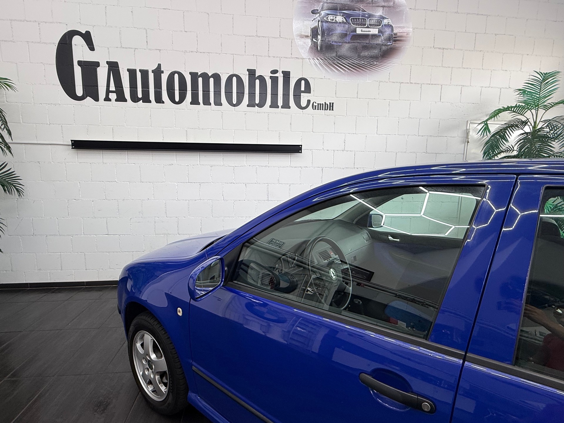 SKODA Fabia 1.4 16V Comfort-image-5